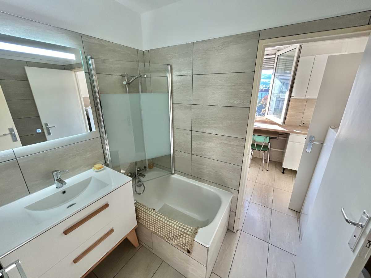 Appartement 4 pièces 69 m² · à Firminy · 69 m² · 69 000 €