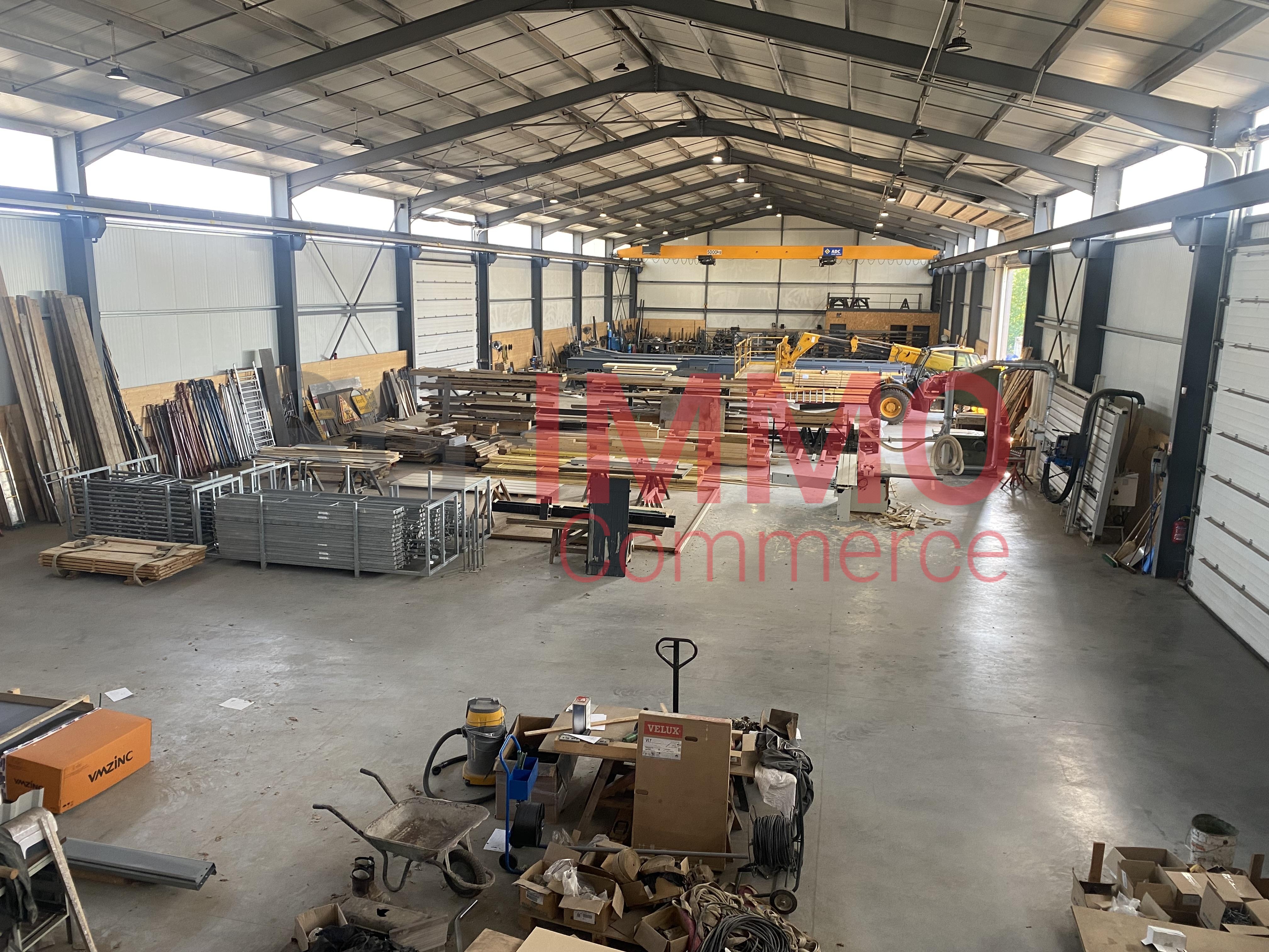 Local commercial 2380 m² · à Coulonges-sur-l'Autize · 2 380 m² · 1 802 000 €