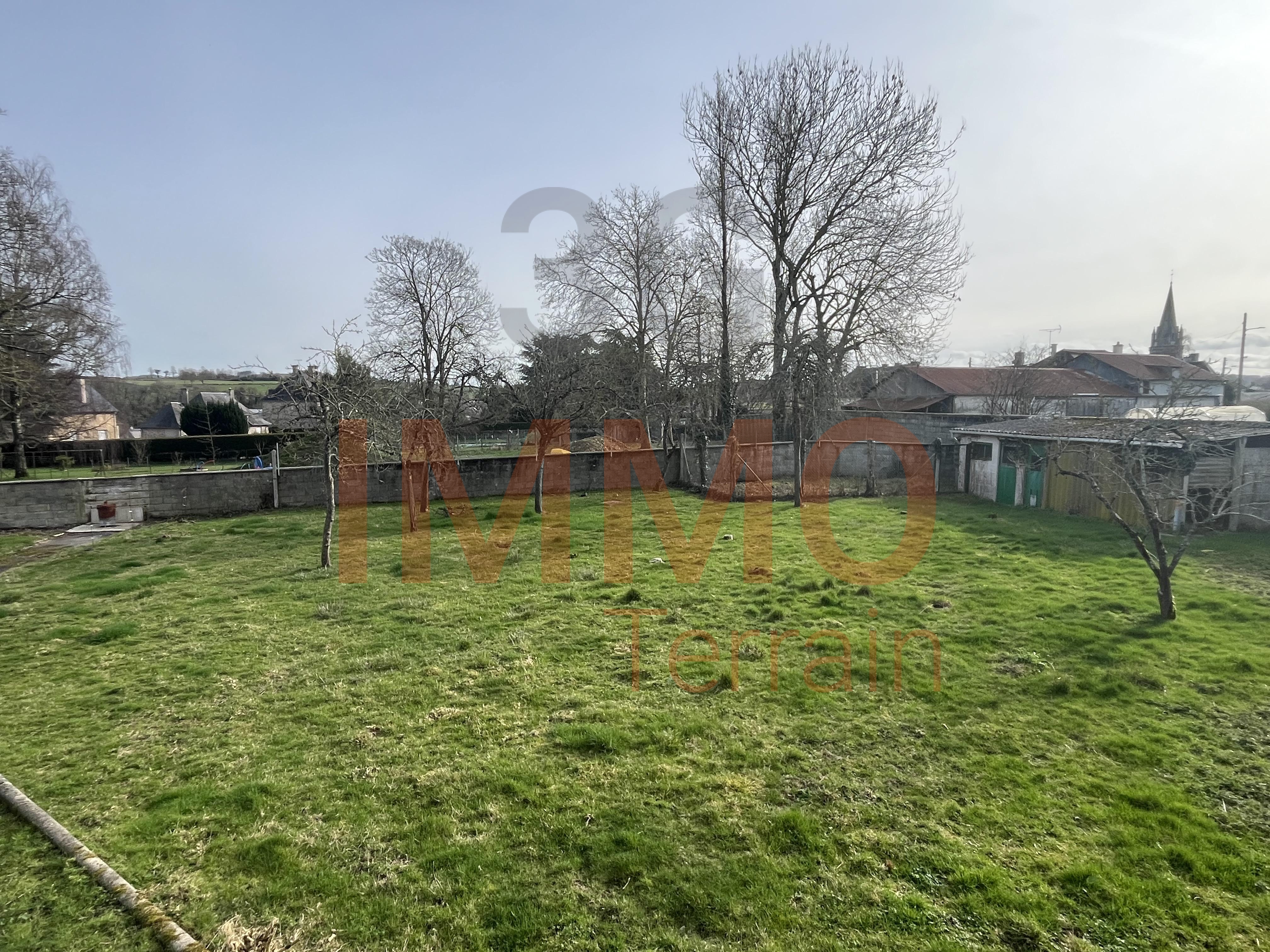 Terrain à Tessy-Bocage (50420) - Tessy-Bocage · 18 000 €