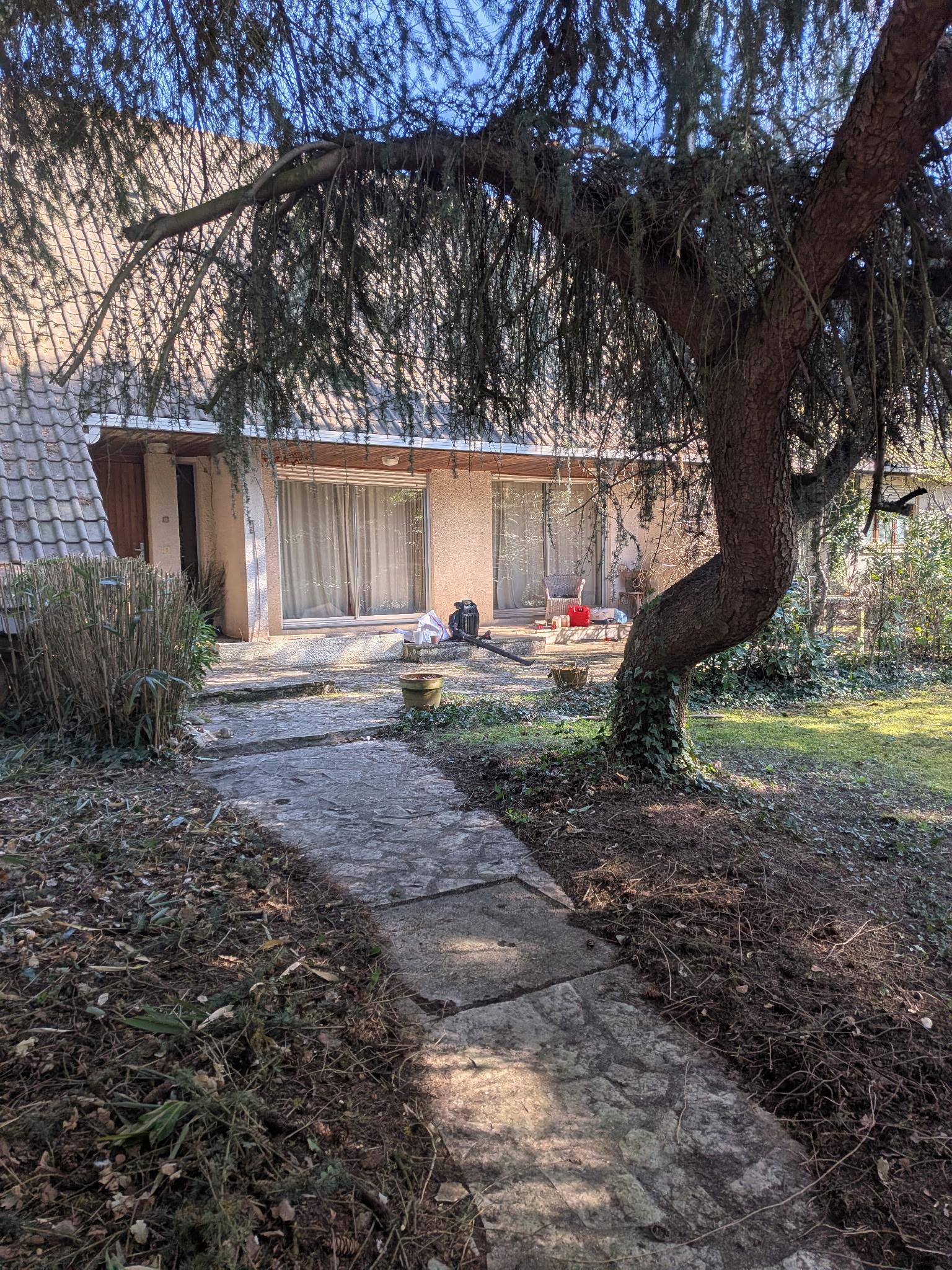 10 pièces 327 m² · à Mennecy · 327 m² · 596 000 €