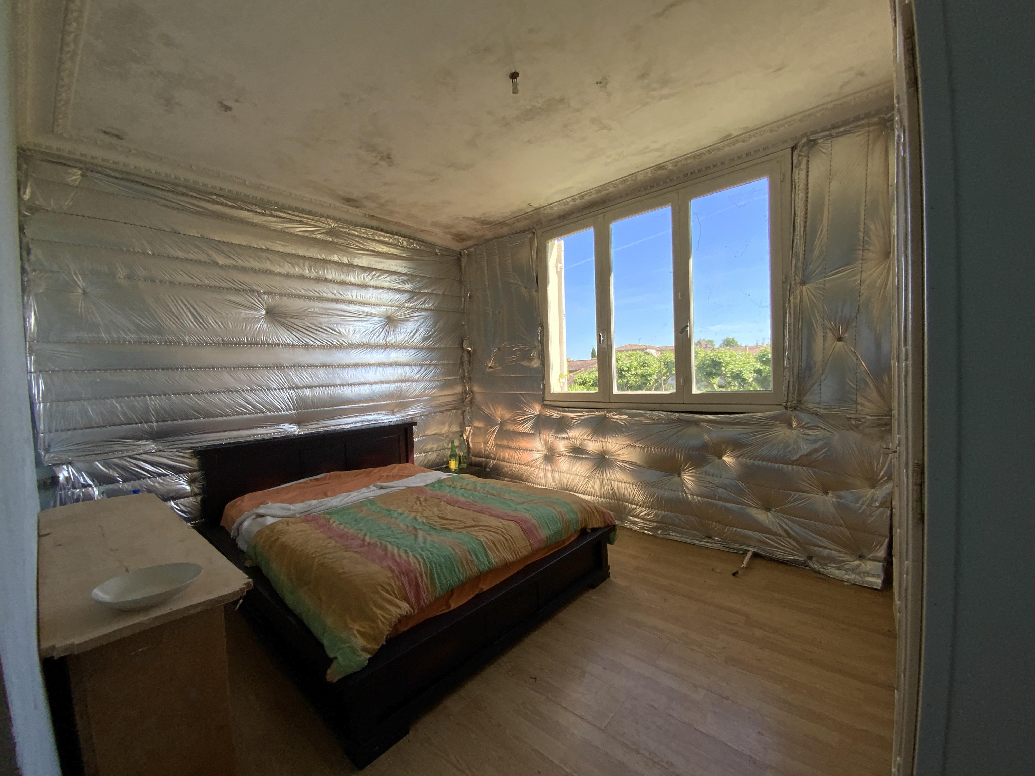 14 pièces 417 m² · à Fauillet · 417 m² · 189 900 €
