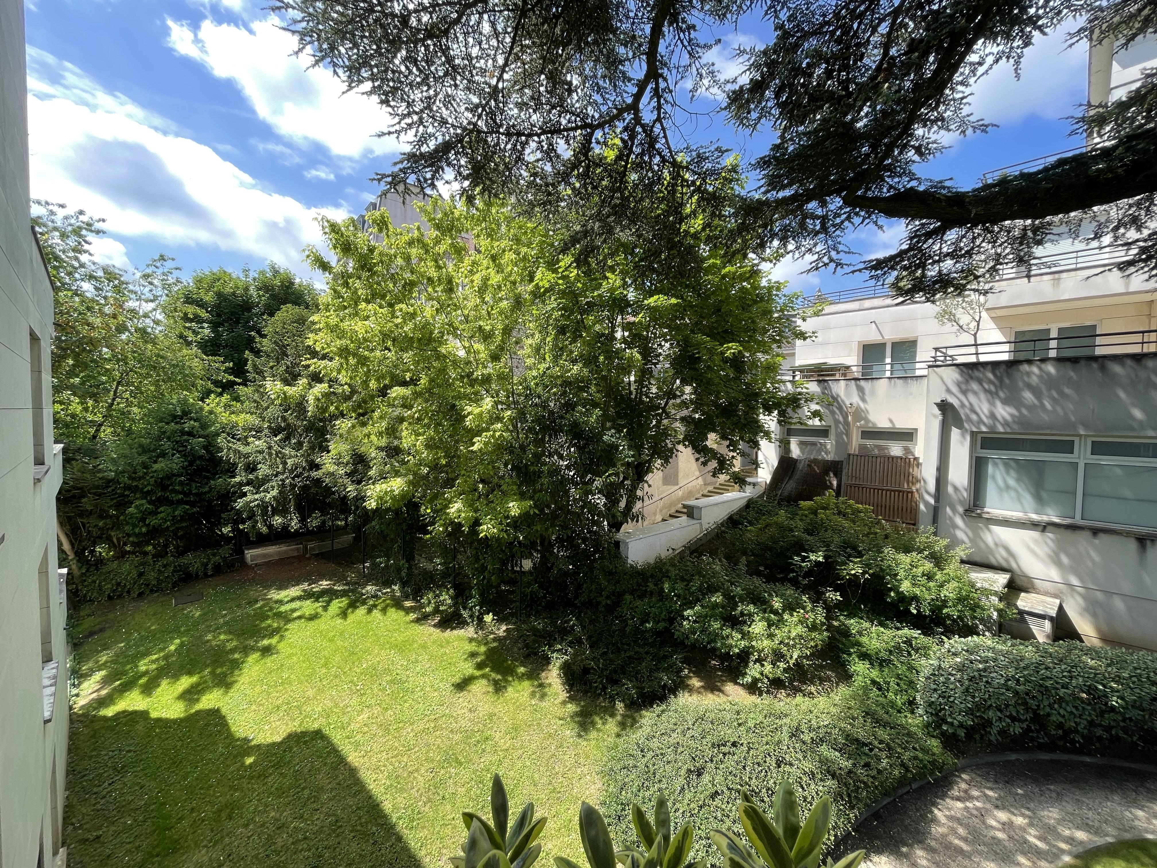 Appartement 5 pièces 100 m² · à Saint-Cloud · 100 m² · 1 050 000 €