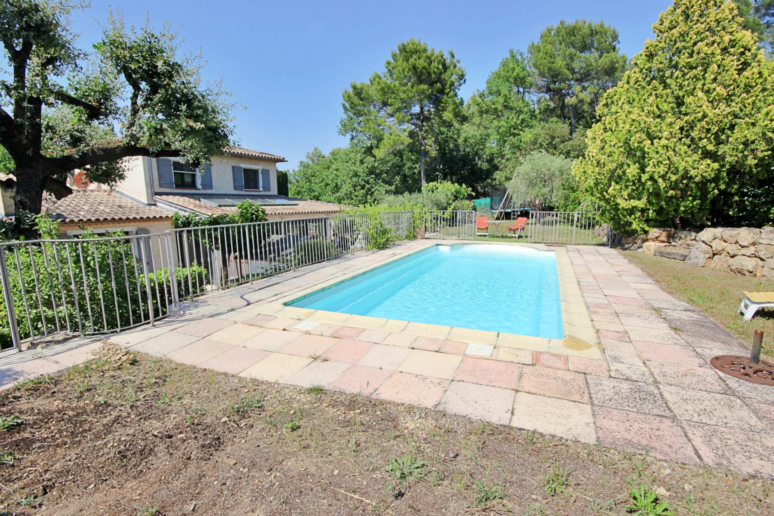 Maison 7 pièces 196 m² · à Mouans-Sartoux · 196 m² · 1 035 000 €