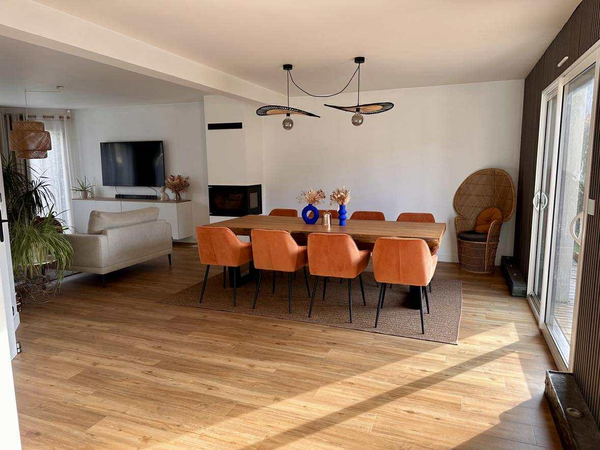 Maison 6 pièces 136 m² · à Romillé · 136 m² · 412 000 €