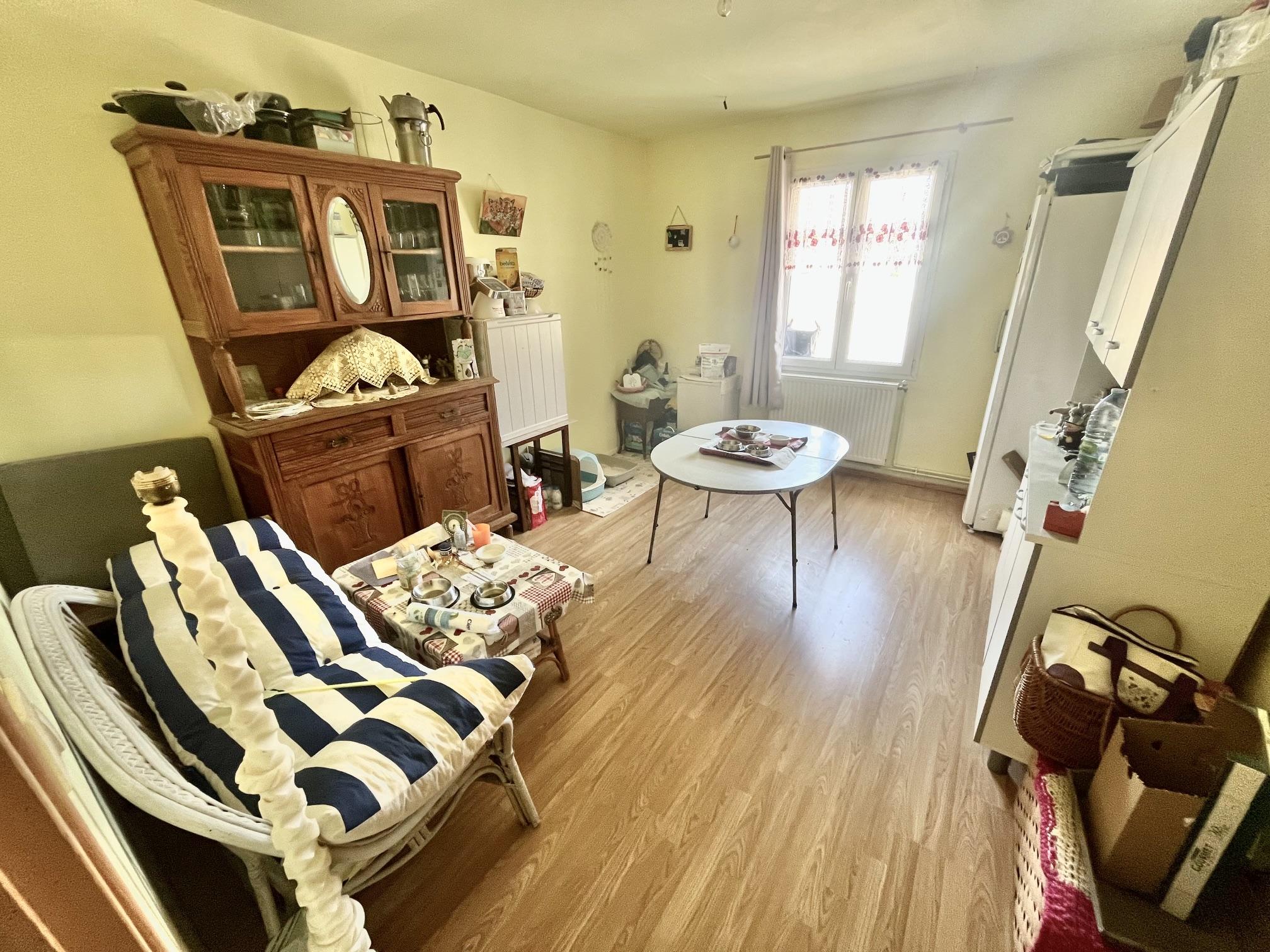 Maison 8 pièces 190 m² · à La Capelle · 190 m² · 194 500 €