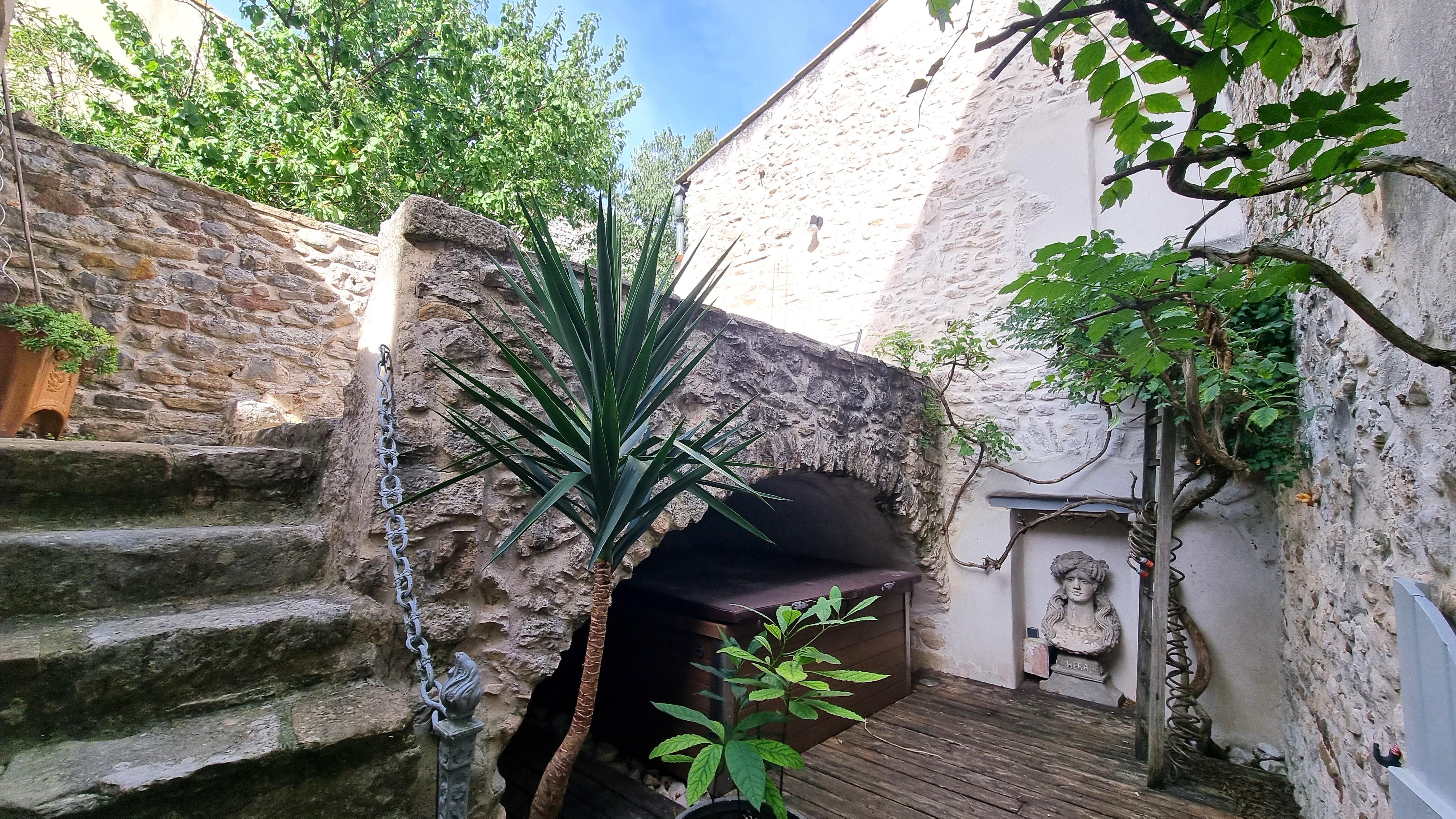 Maison 7 pièces 165 m² · à Euzet · 165 m² · 350 000 €