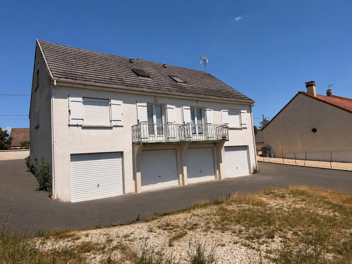 Immeuble 10 pièces 124 m² · à Amilly · 124 m² · 269 000 €