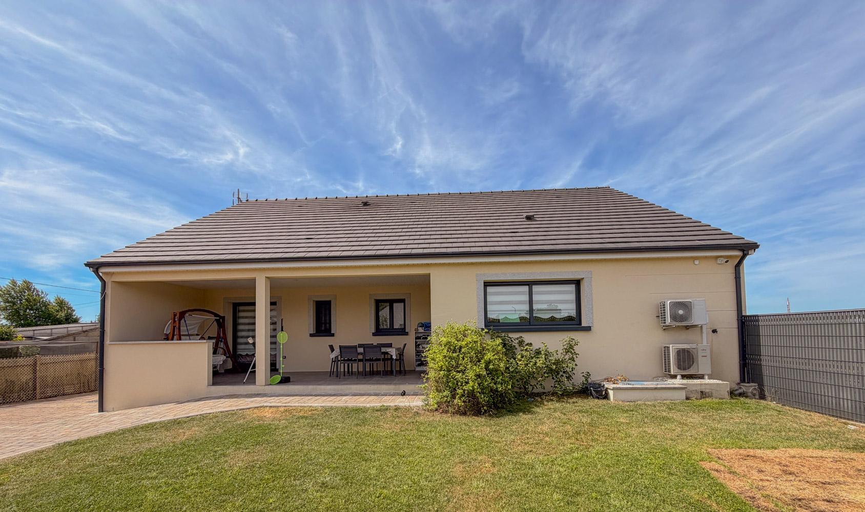 Maison 128 m² · à Corquilleroy · 128 m² · 278 000 €