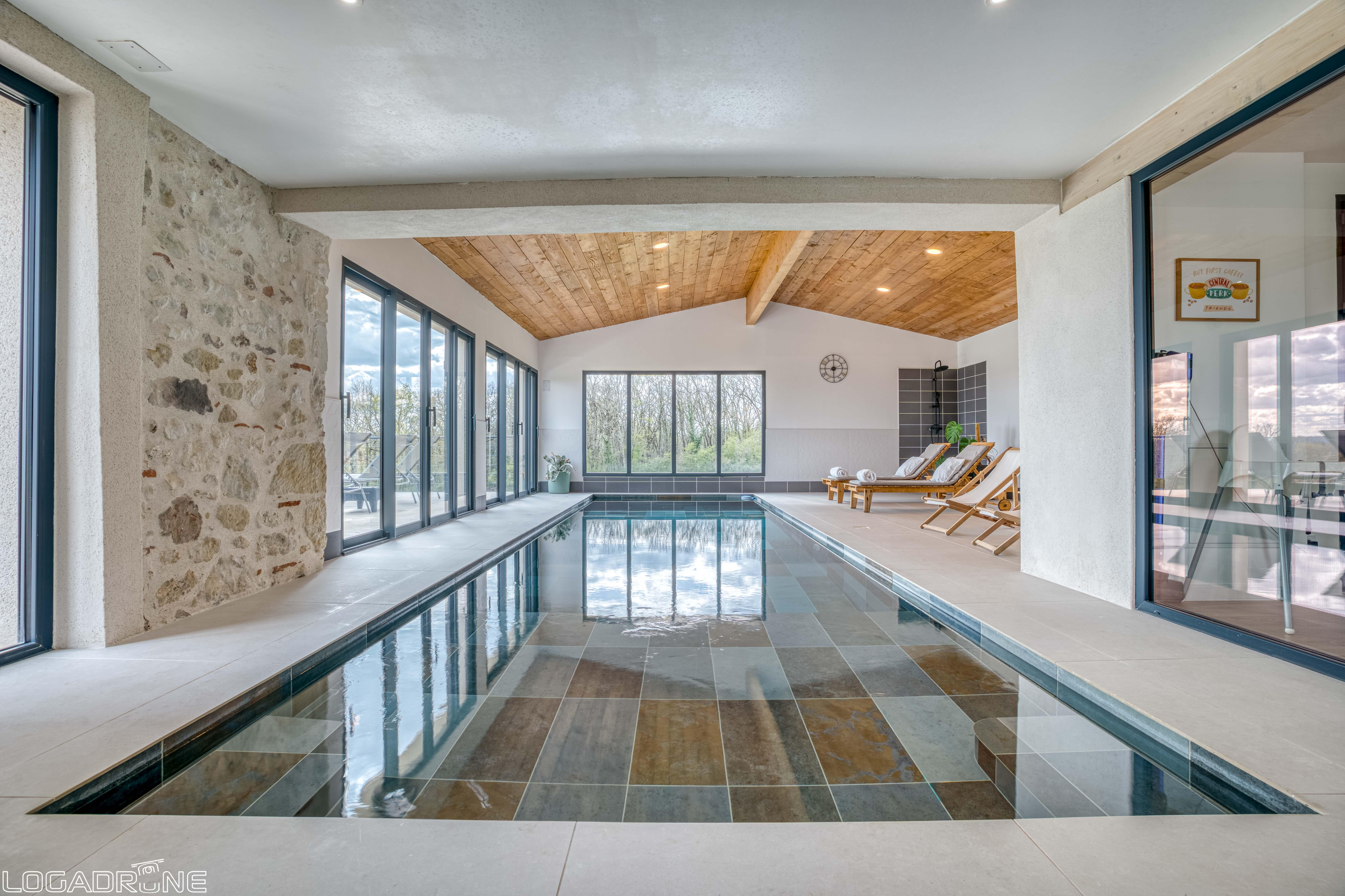 Maison 7 pièces 349 m² · à Lédat · 349 m² · 699 000 €