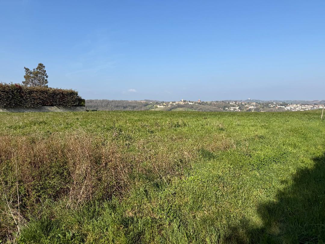 Terrain constructible à Donneville (31450) - Donneville · 158 000 €