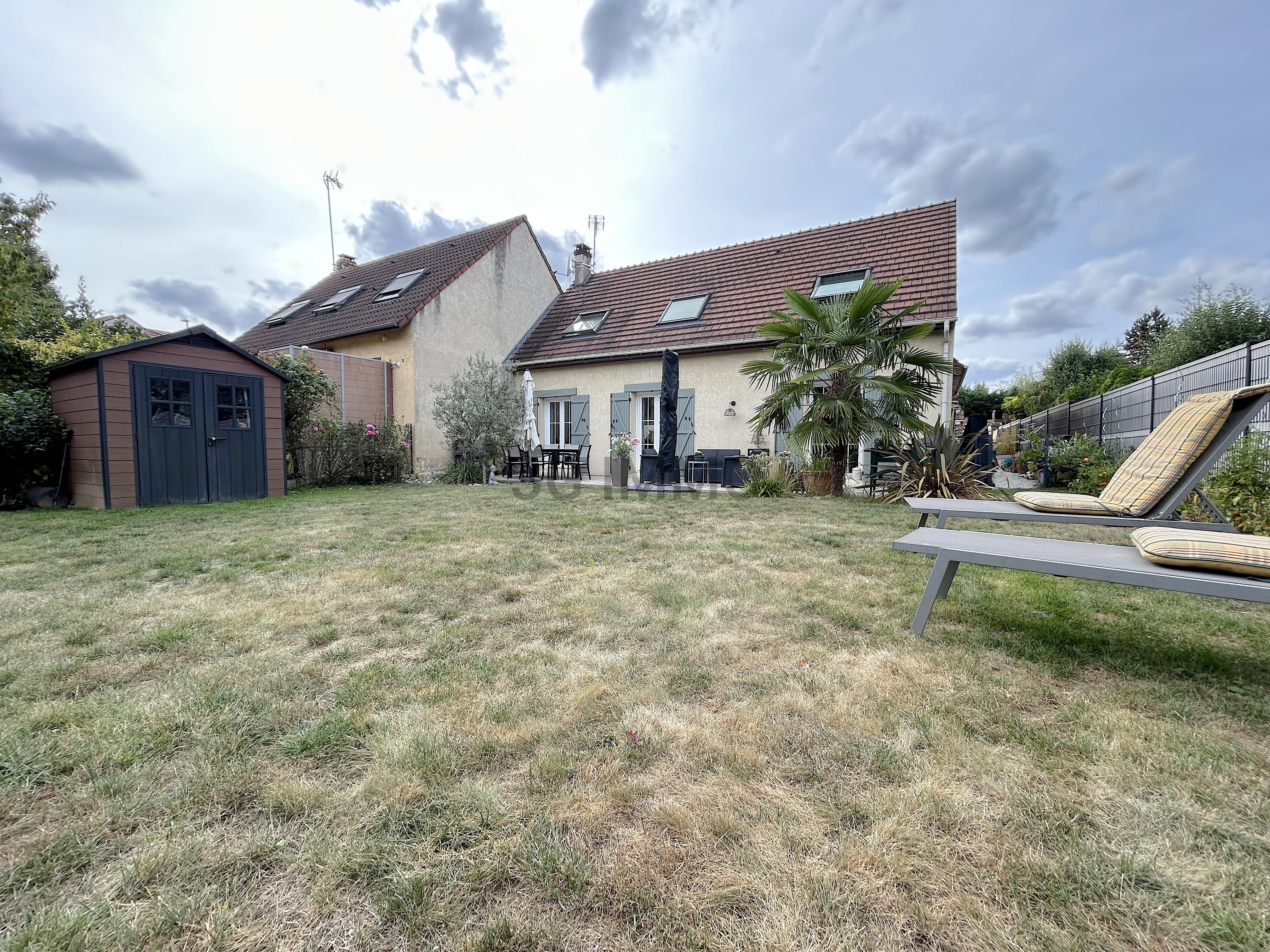 Maison 6 pièces 124 m² · à Coubron · 124 m² · 399 000 €