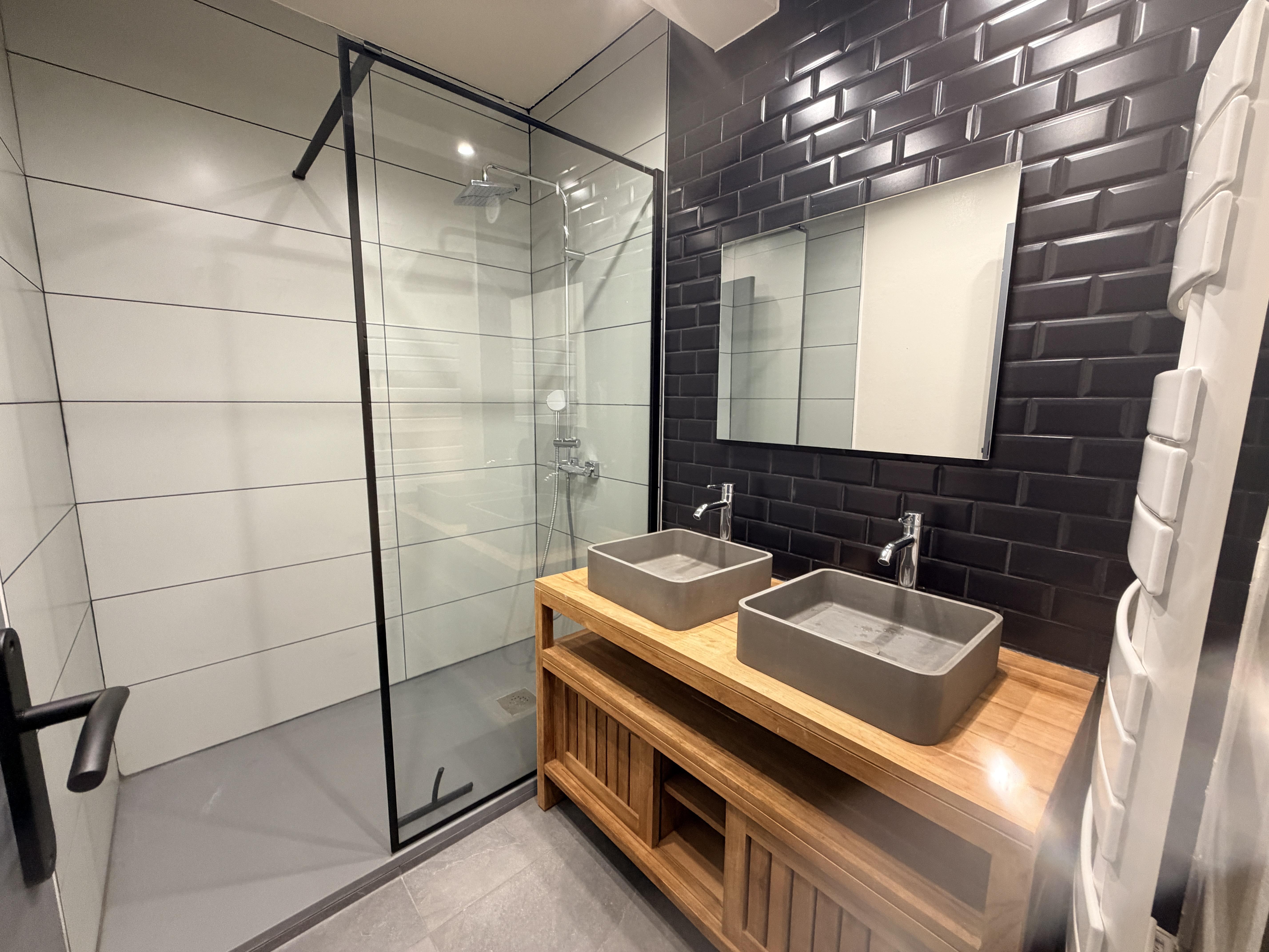 Appartement 4 pièces 96 m² · à Clermont-Ferrand · 95,8 m² · 225 000 €
