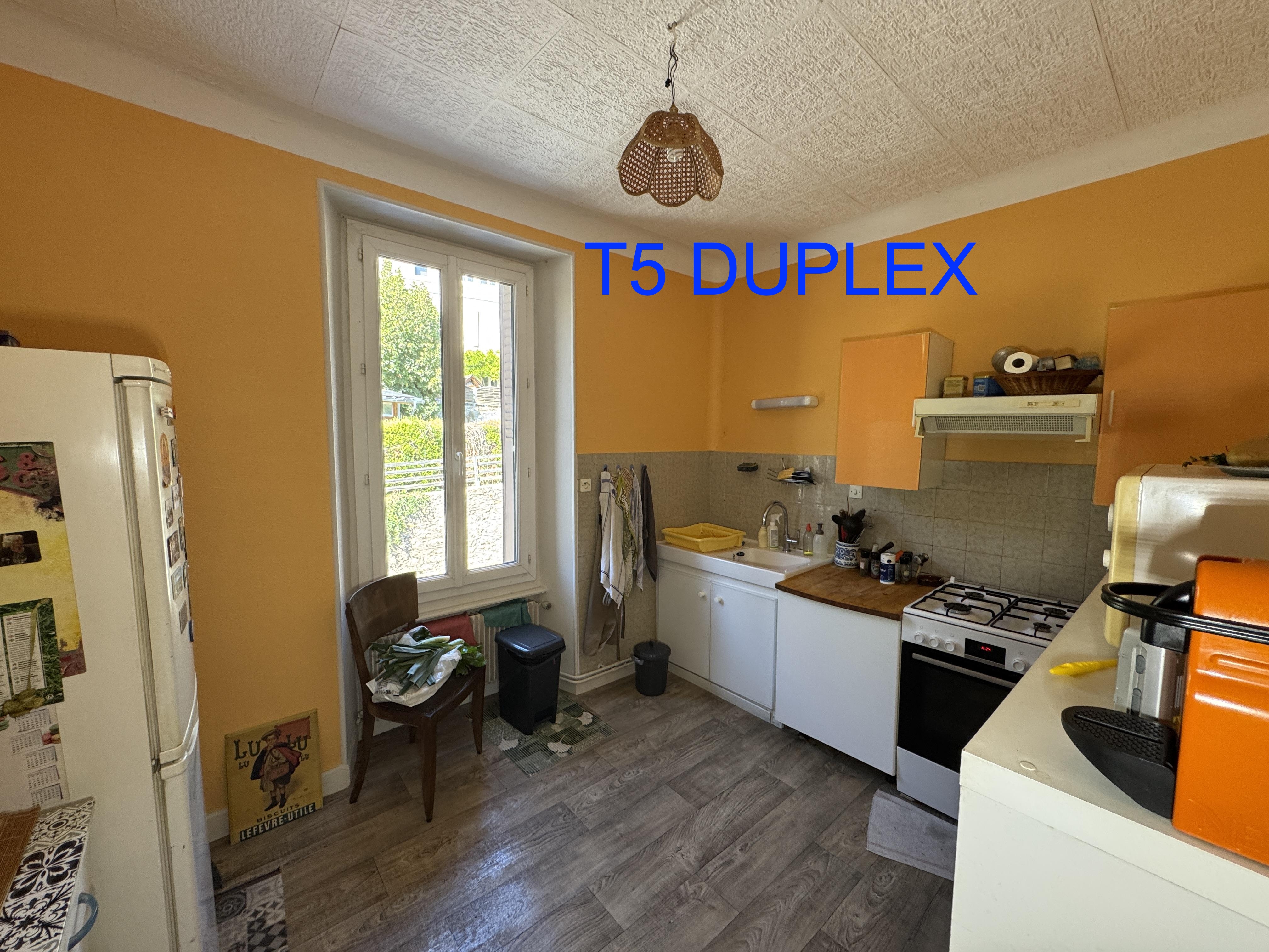 Maison 11 pièces 167 m² · à Marvejols · 167 m² · 138 300 €