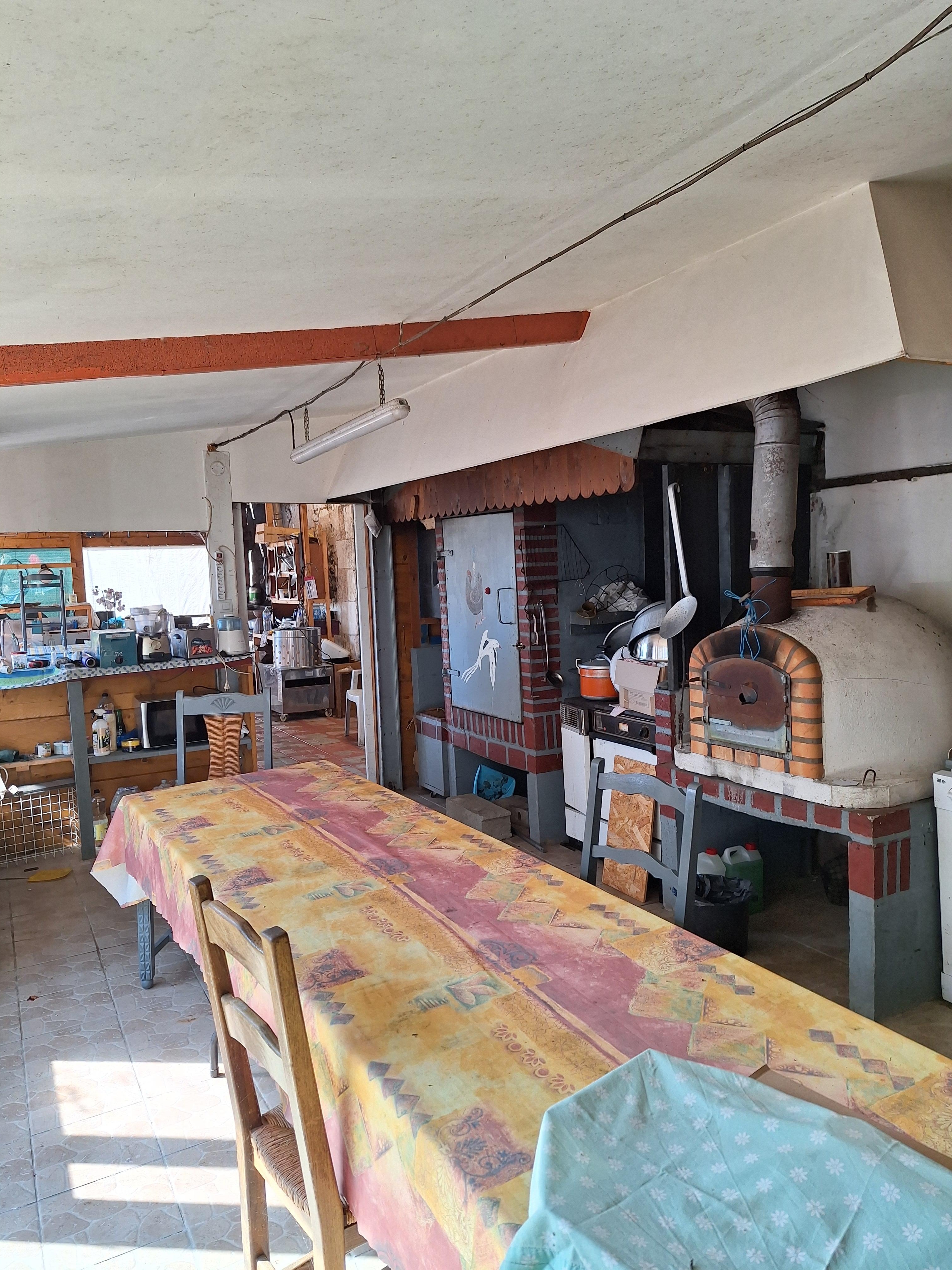 Maison 8 pièces 202 m² · à Noyant-Villages · 202 m² · 149 900 €