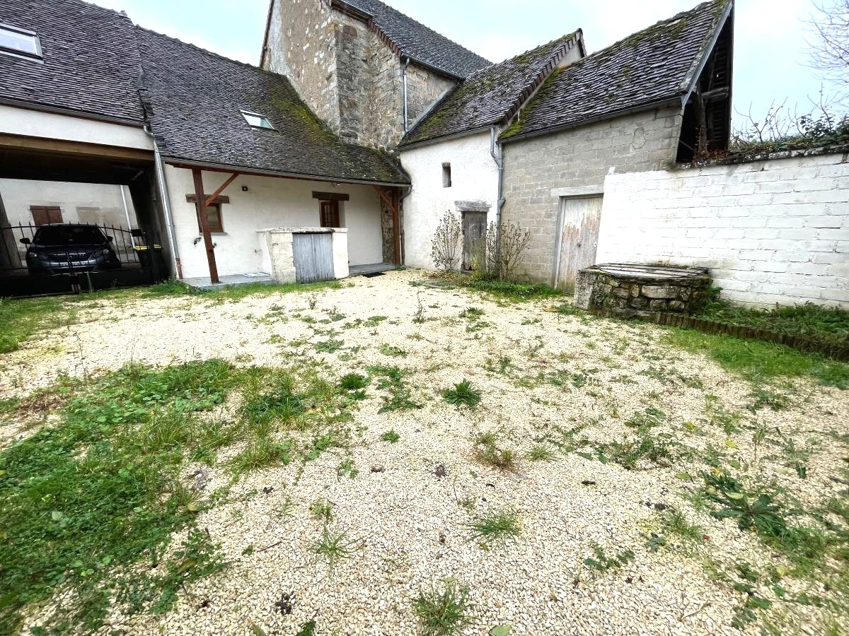 Maison 5 pièces 85 m² · à Villeneuve-la-Guyard · 85 m² · 145 000 €