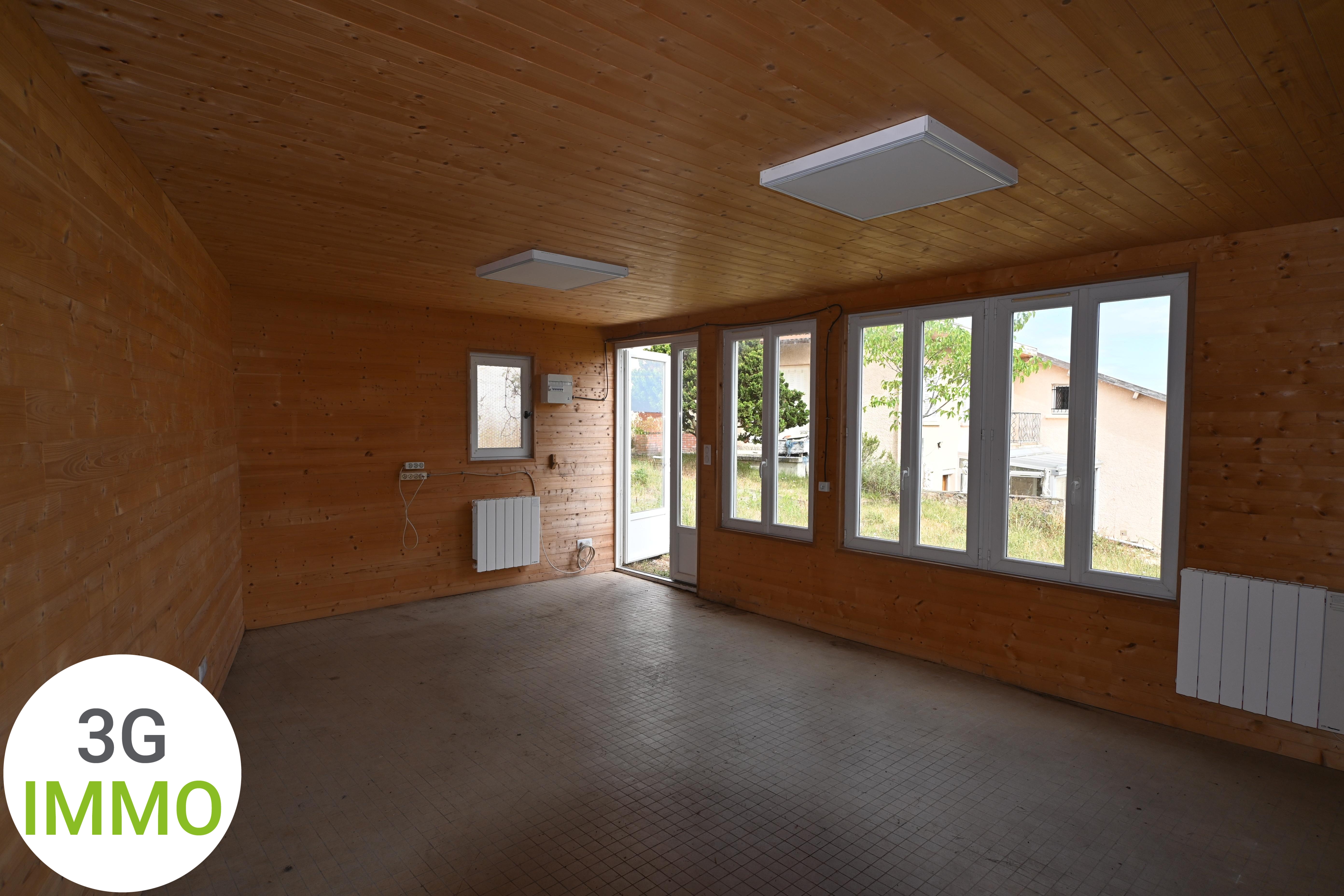 Maison 8 pièces 252 m² · à Bully · 252 m² · 236 000 €