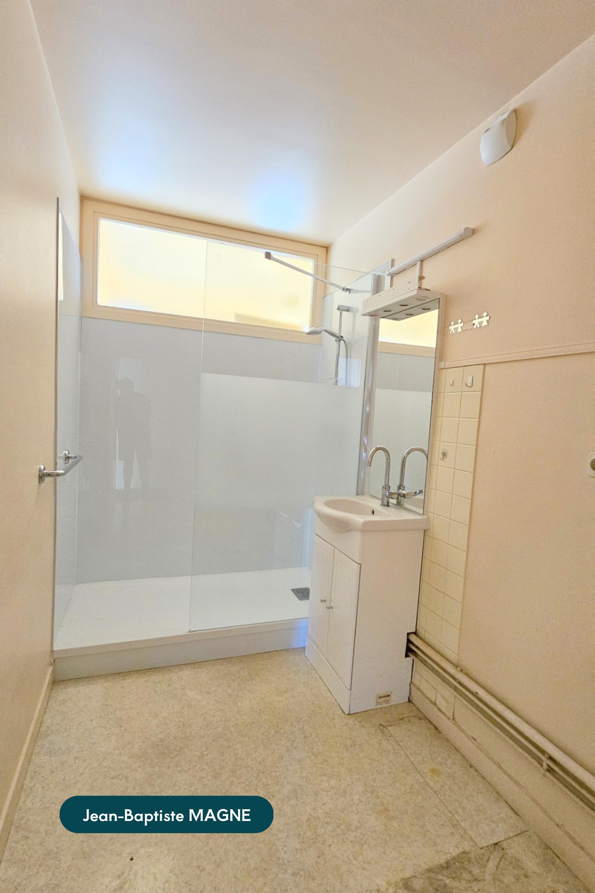 Appartement 5 pièces 126 m² · à Clermont-Ferrand · 126,4 m² · 286 200 €
