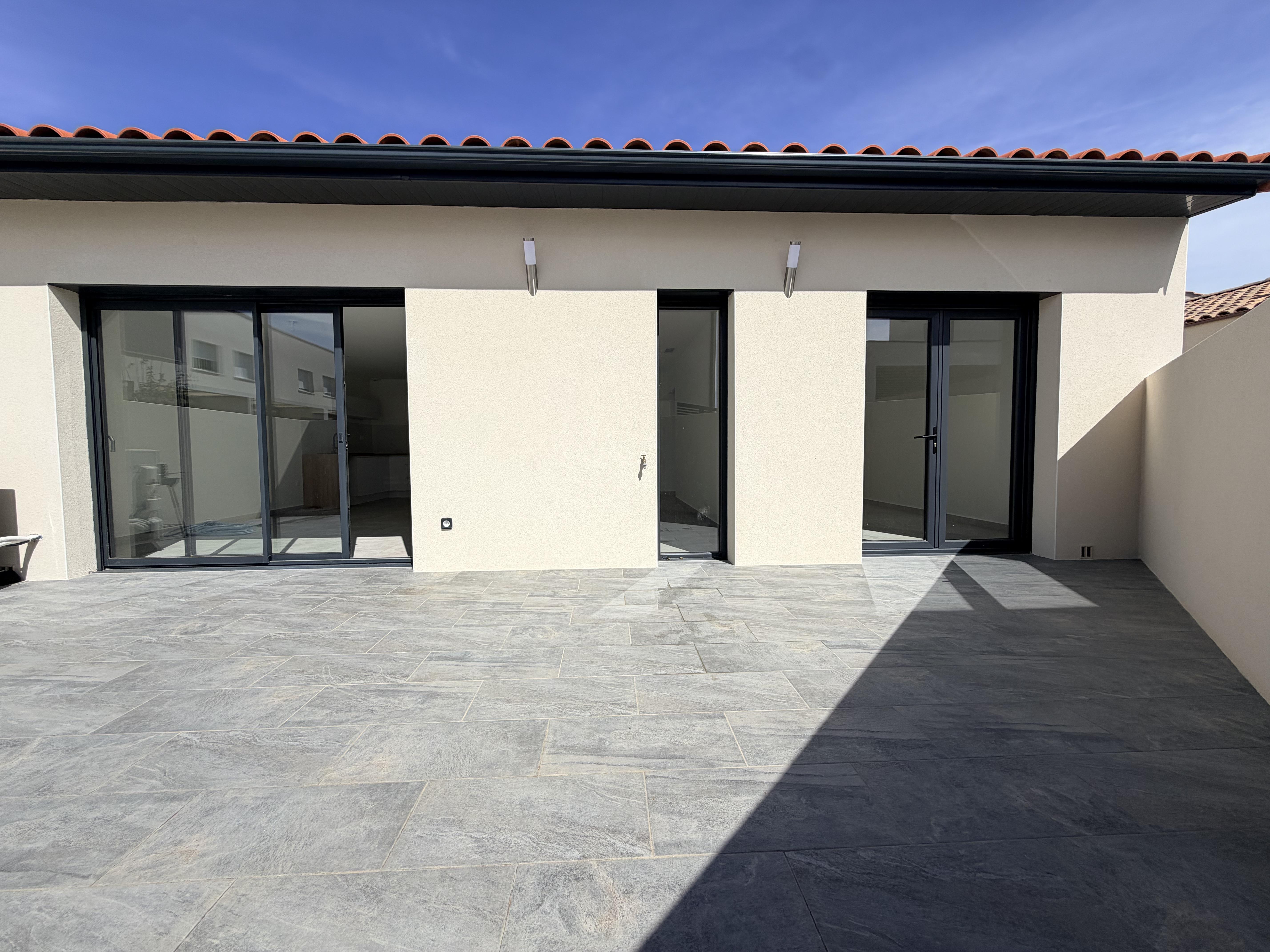 Maison 4 pièces 210 m² · à Nissan-lez-Enserune · 210 m² · 267 000 €