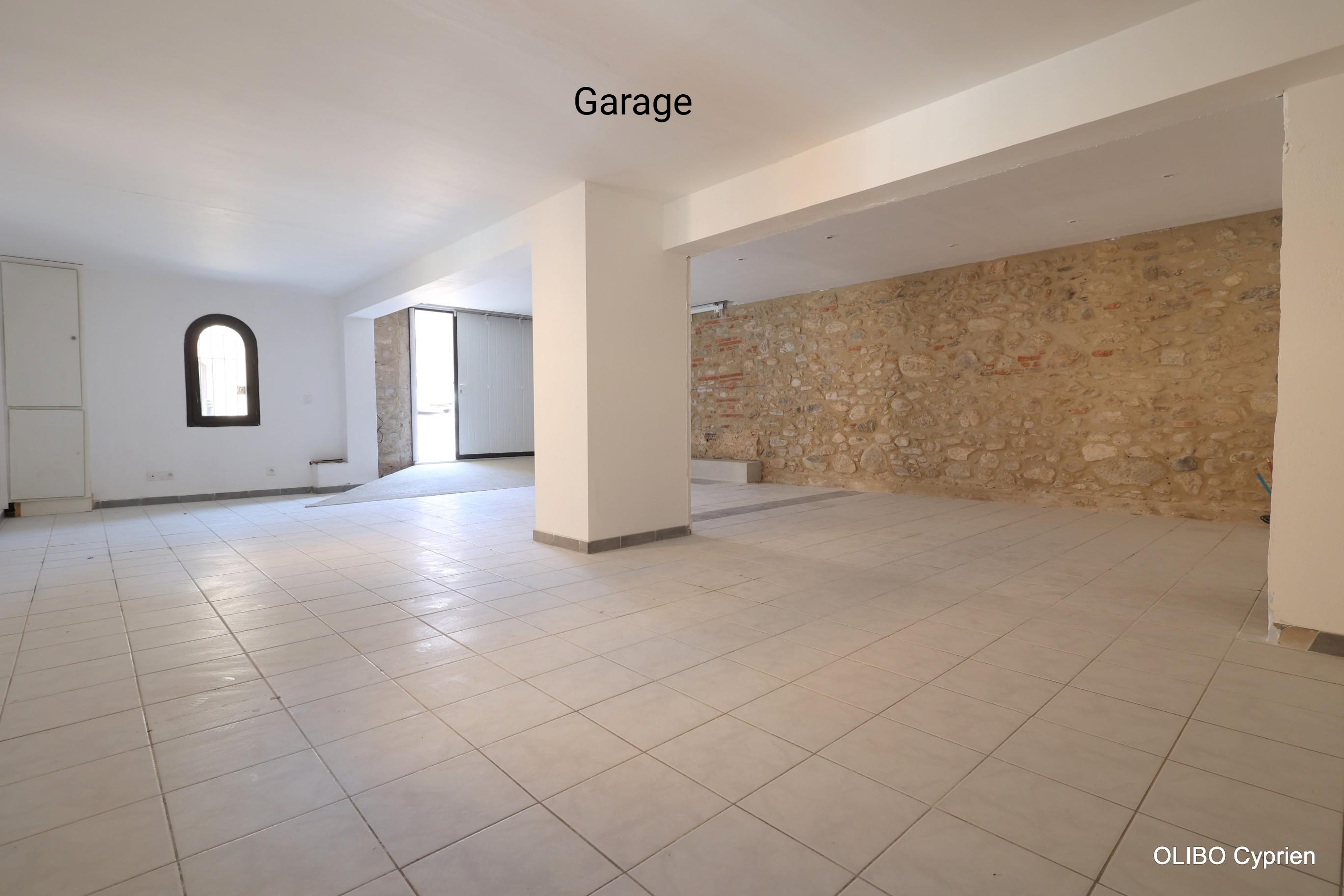 Immeuble 3 pièces 145 m² · à Argelès-sur-Mer · 145 m² · 369 000 €