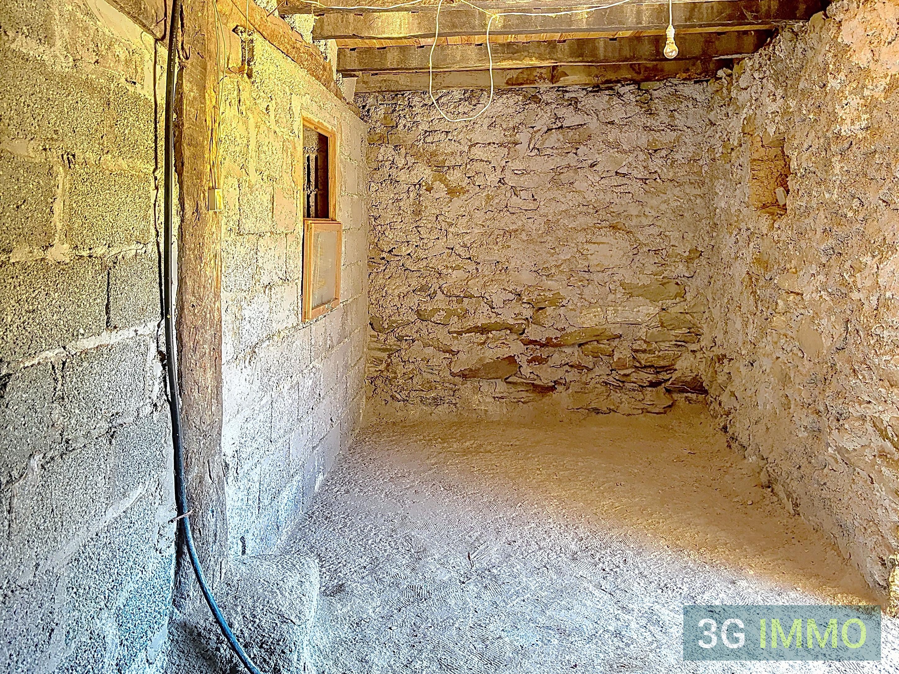 Appartement 1 pièce 90 m² · à San-Lorenzo · 89,9 m² · 58 000 €