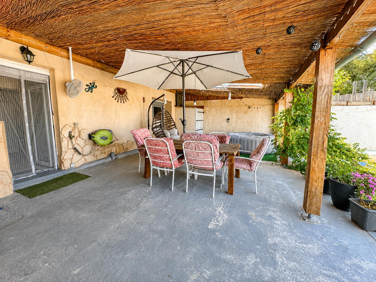 Maison 14 pièces 304 m² · à Beauteville · 304 m² · 499 000 €