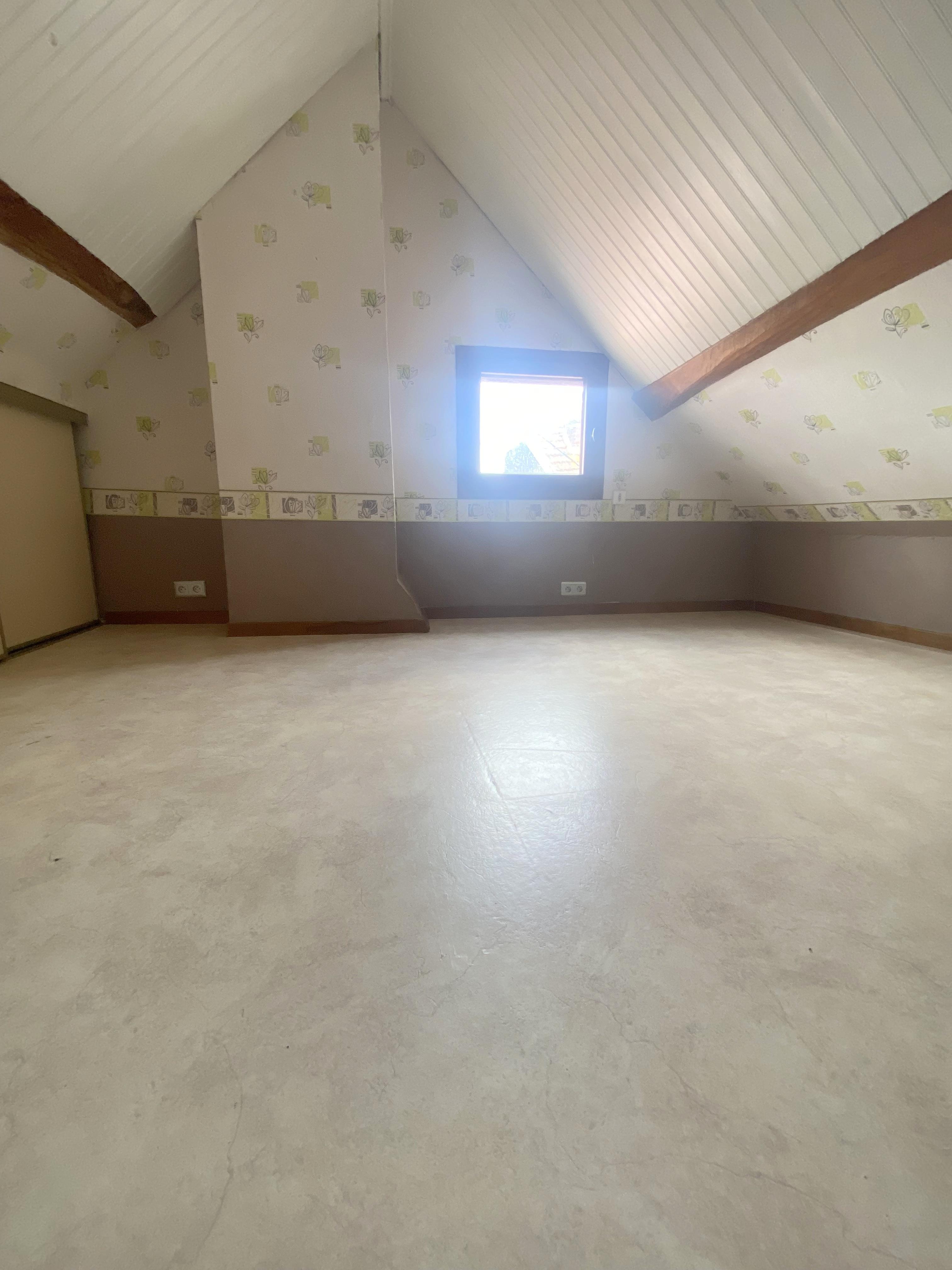 Maison 5 pièces 104 m² · à Ivry-le-Temple · 104 m² · 269 000 €