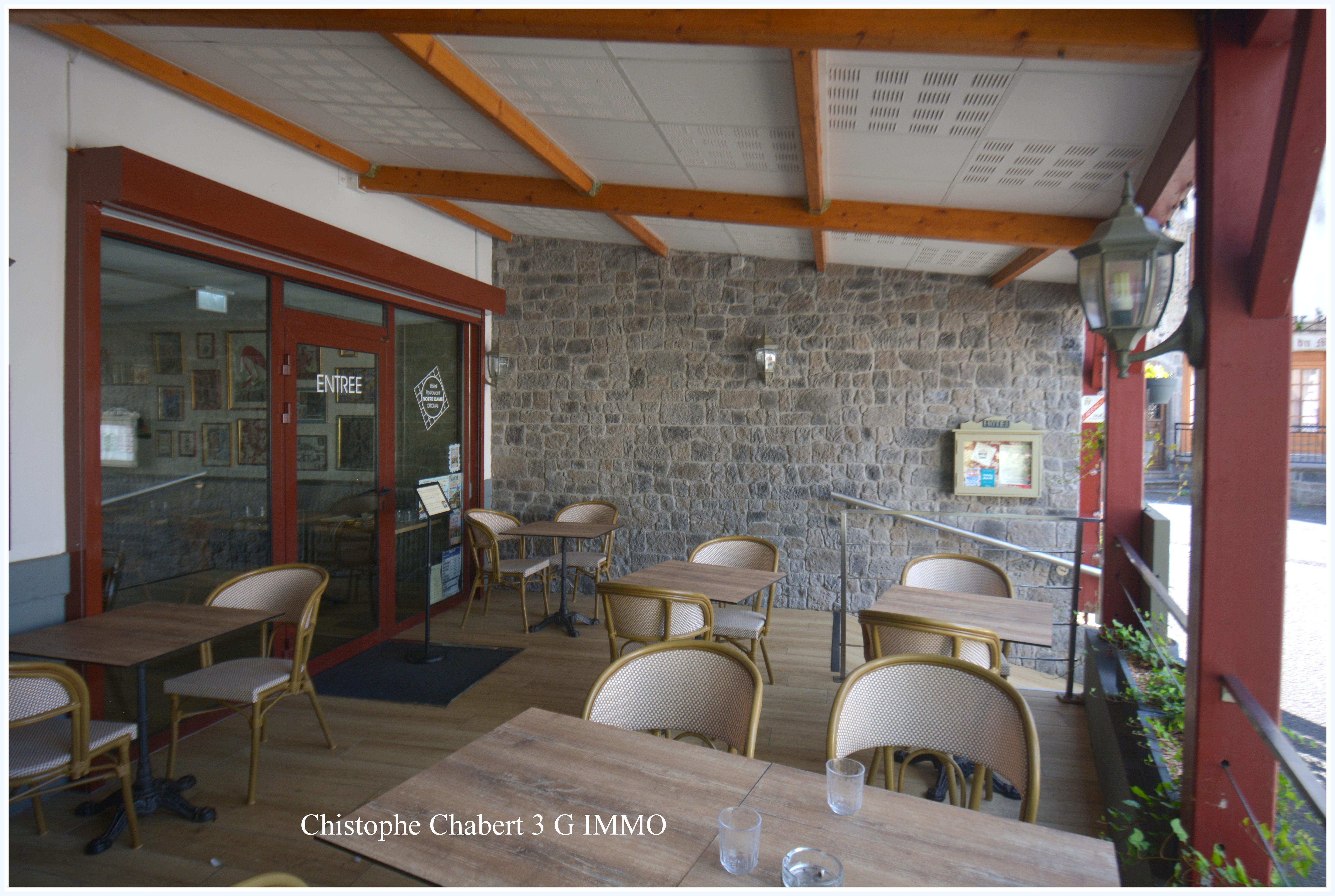 Hôtel Restaurant à Orcival (63210) - Orcival · 300 m² · 195 000 €