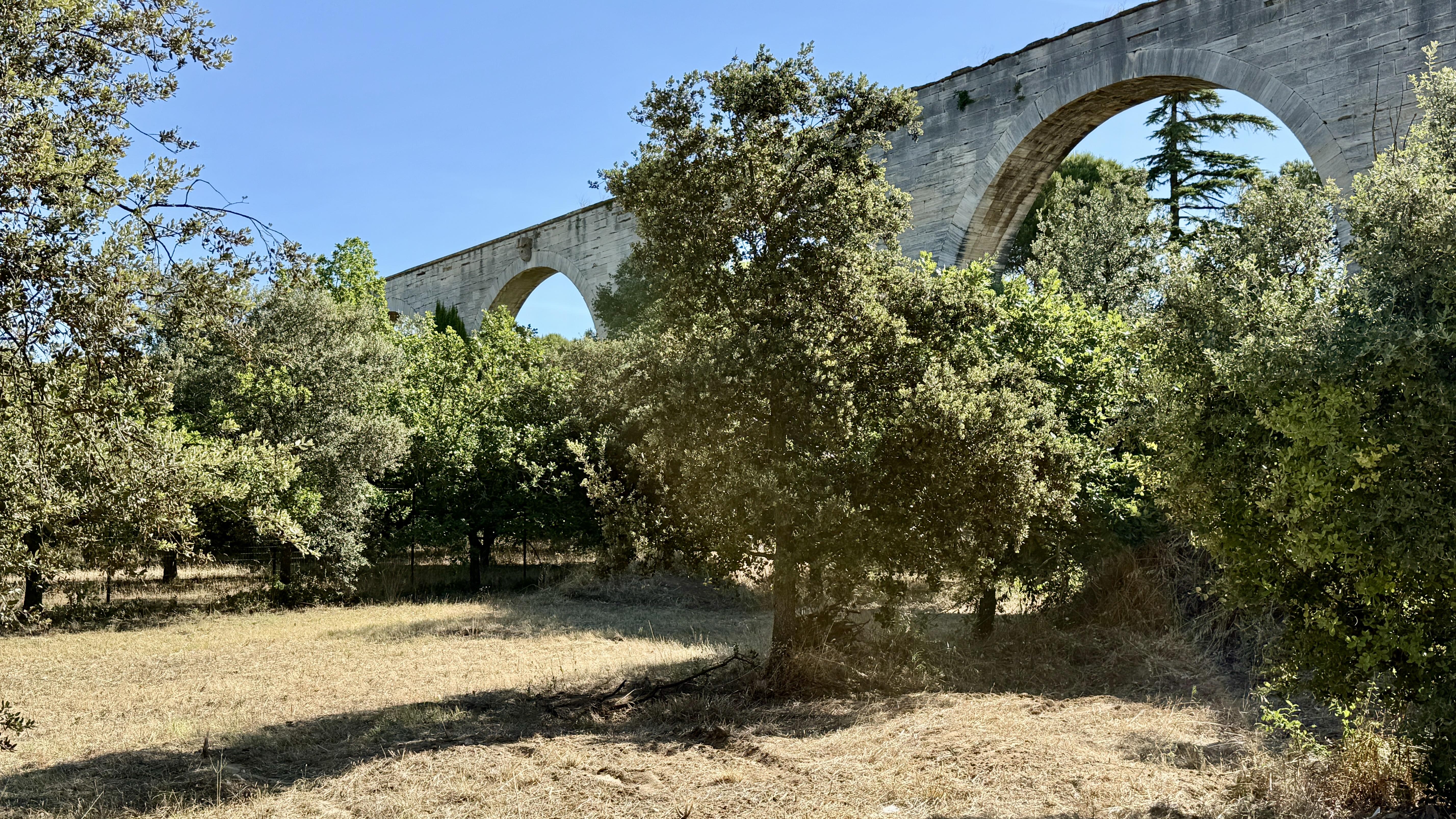 Terrain constructible à Carpentras (84200) - Carpentras · 155 000 €