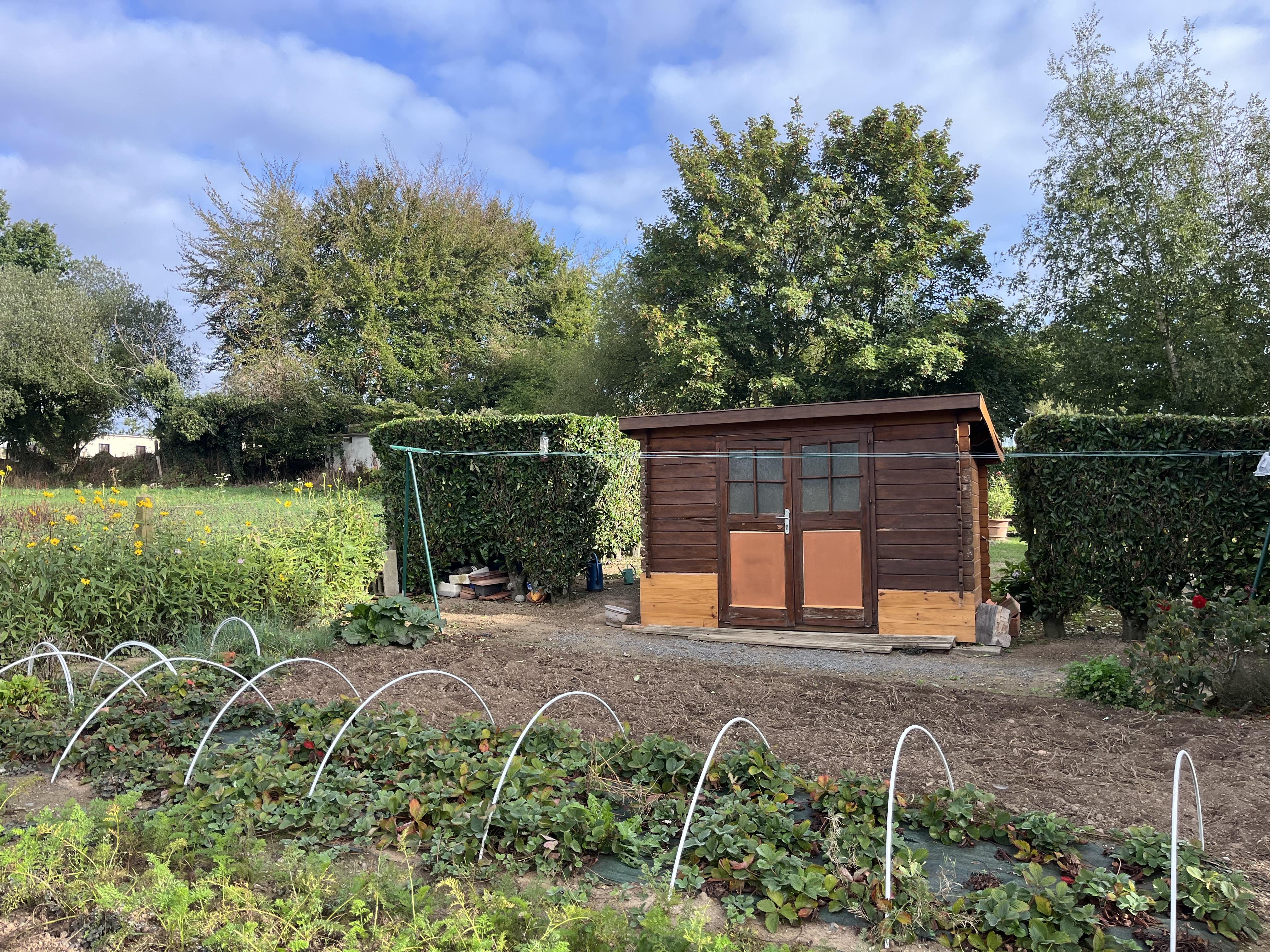 Maison 6 pièces 140 m² · à Saint-Jean-d'Elle · 140 m² · 240 000 €
