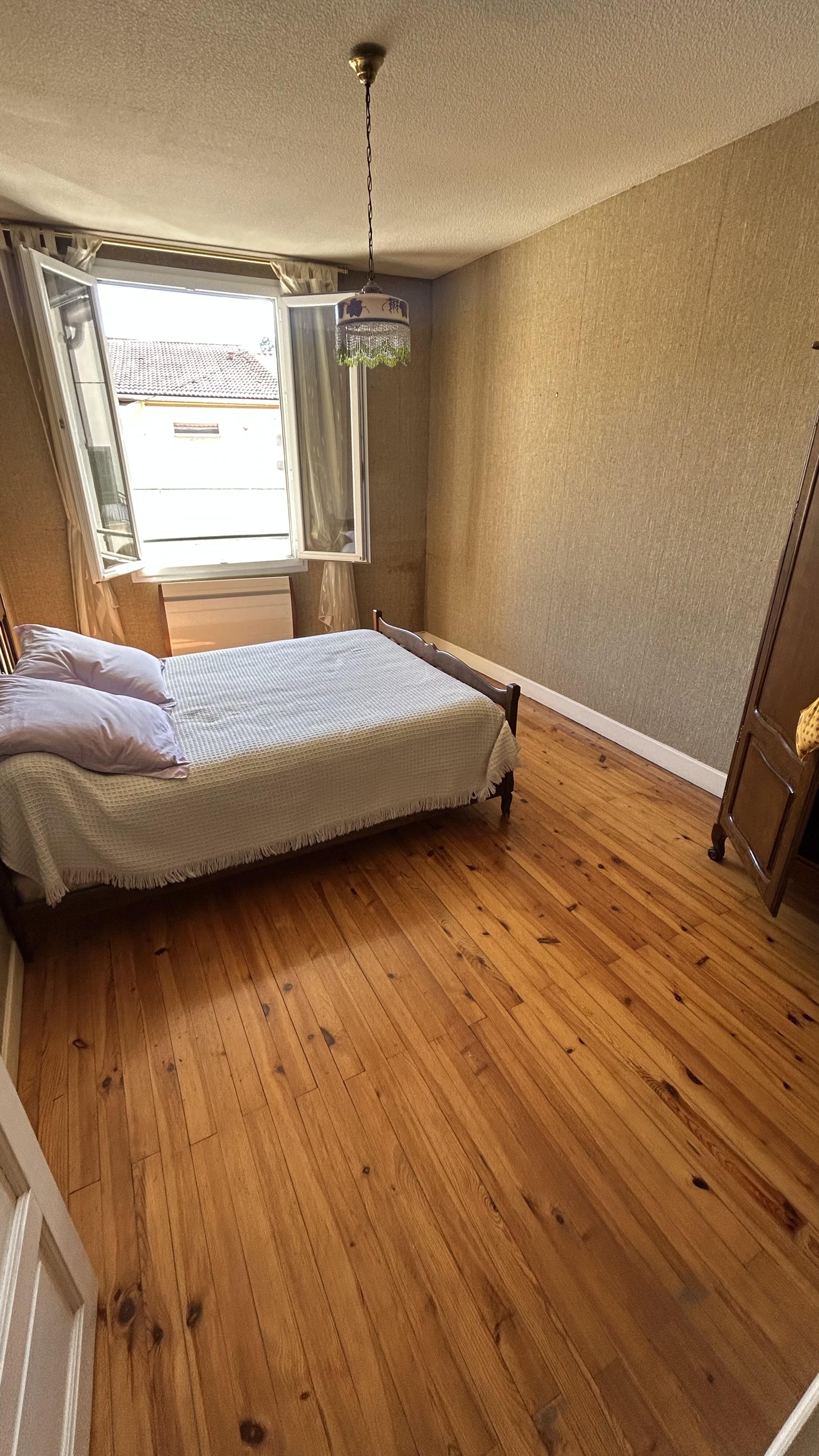 Maison 5 pièces 100 m² · à Nohanent · 100 m² · 231 000 €
