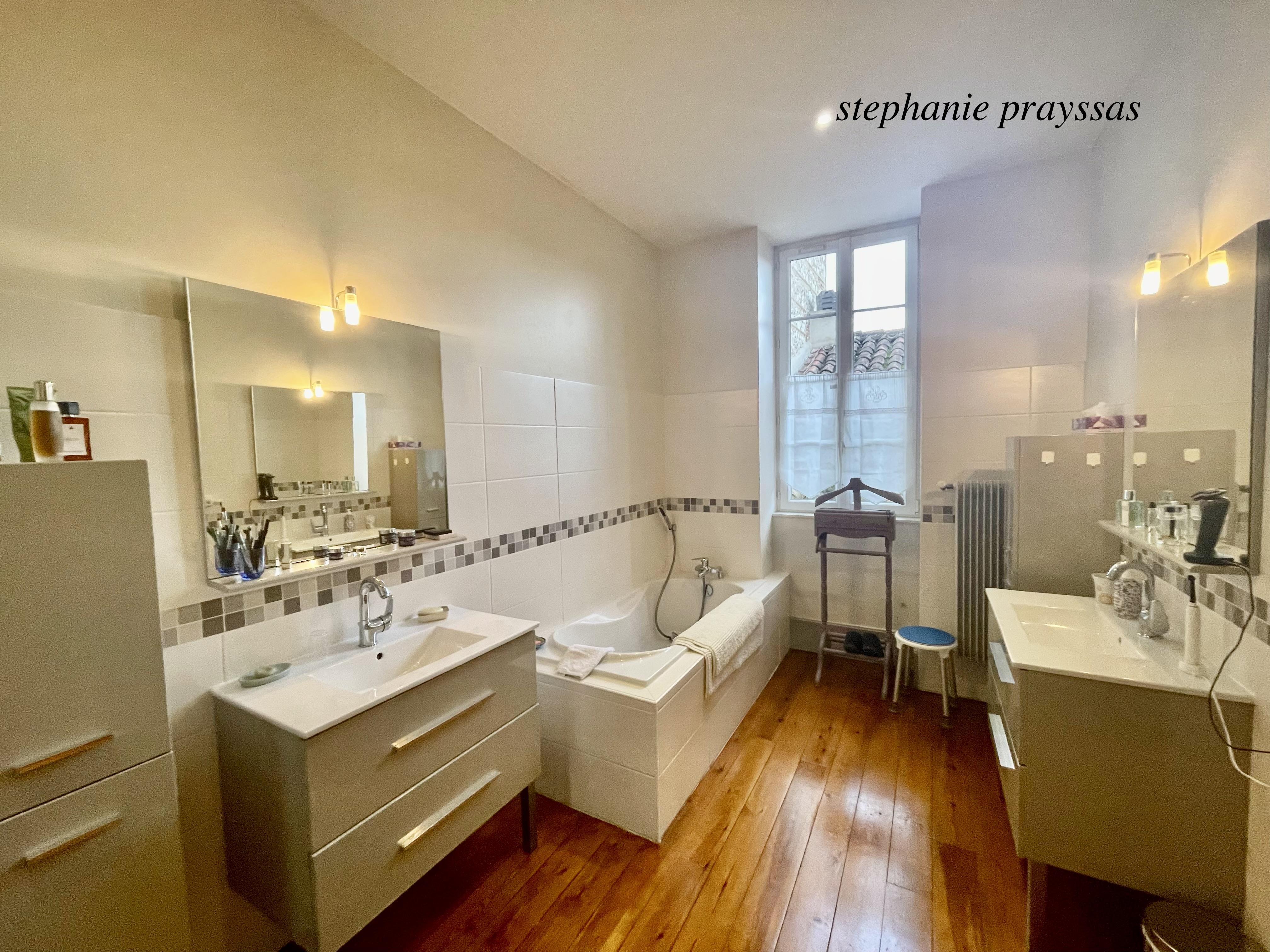 9 pièces 292 m² · à Agen · 292 m² · 795 000 €