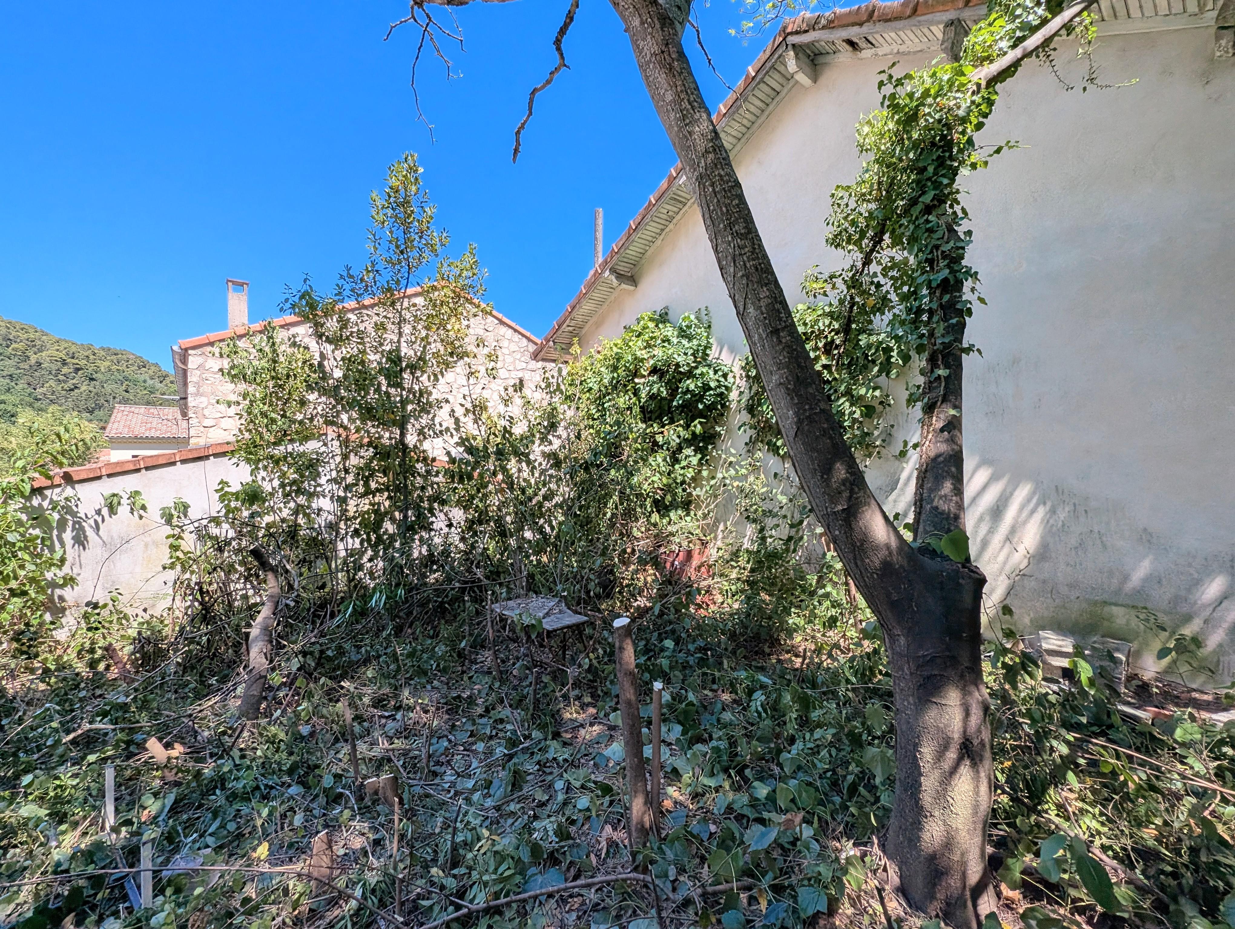Maison 3 pièces 88 m² · à Le Teil · 87,8 m² · 68 270 €