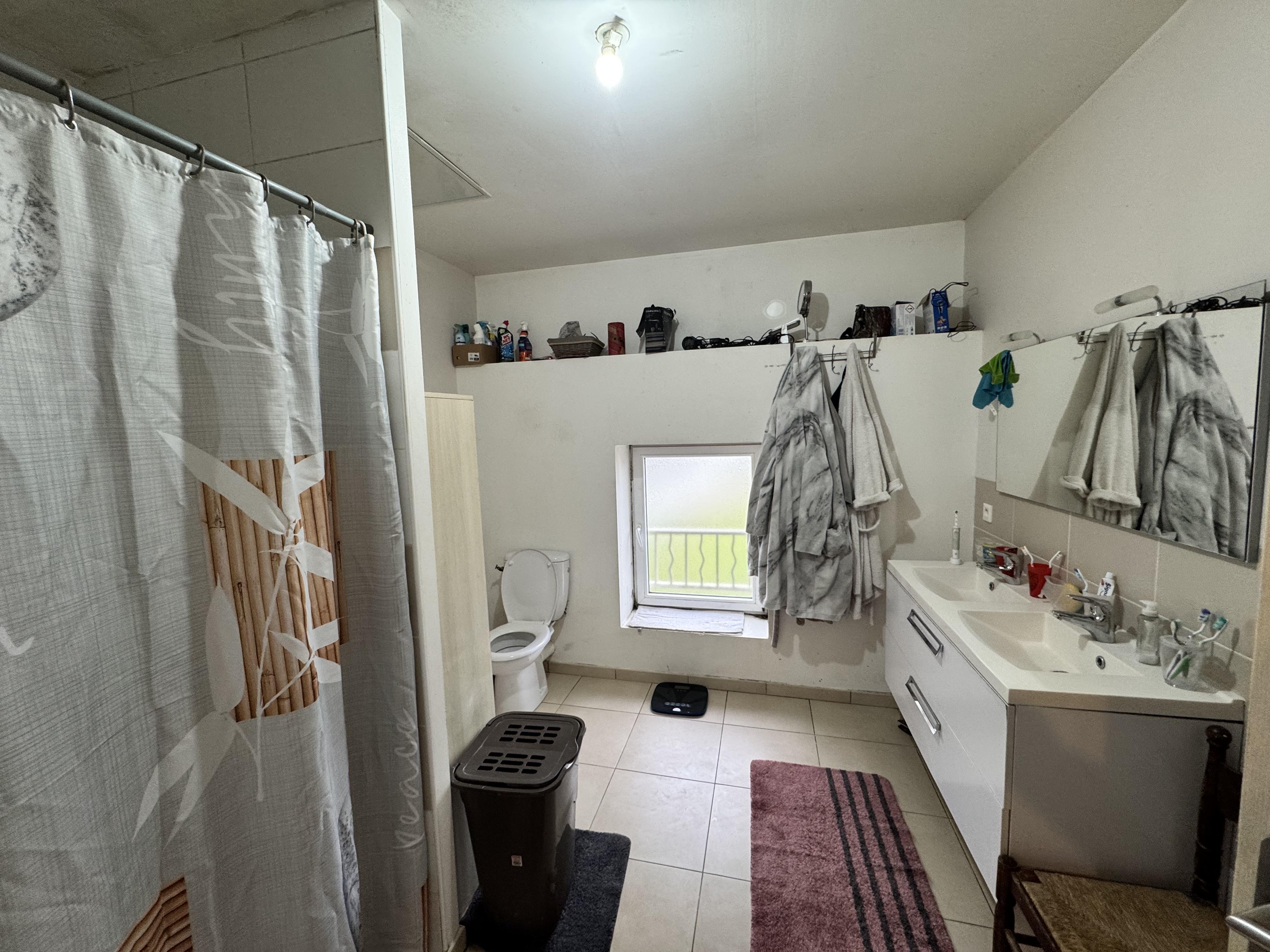 Maison 4 pièces 149 m² · à Damazan · 149 m² · 135 000 €