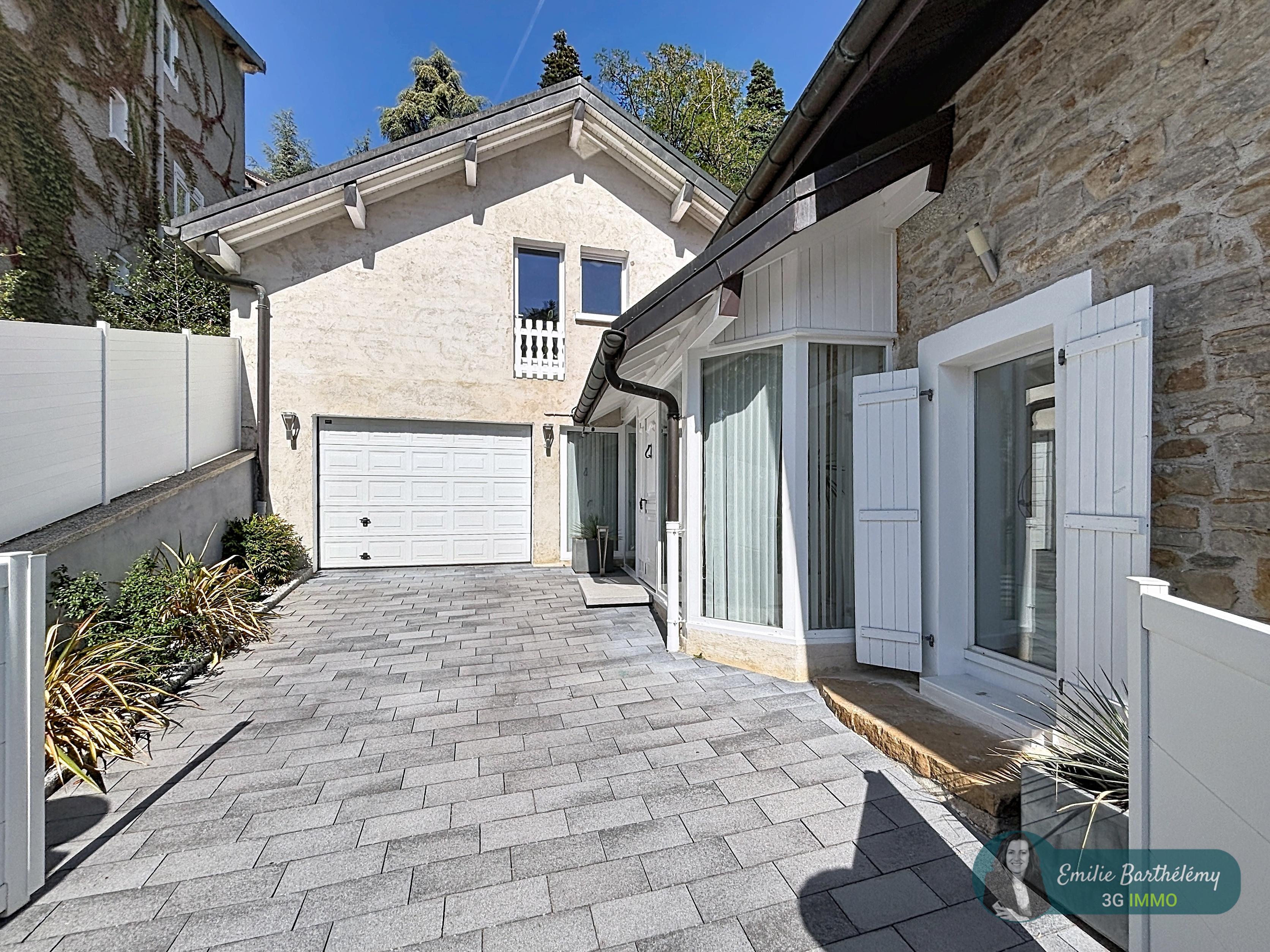 Maison 6 pièces 134 m² · à Monnetier-Mornex · 134 m² · 549 000 €