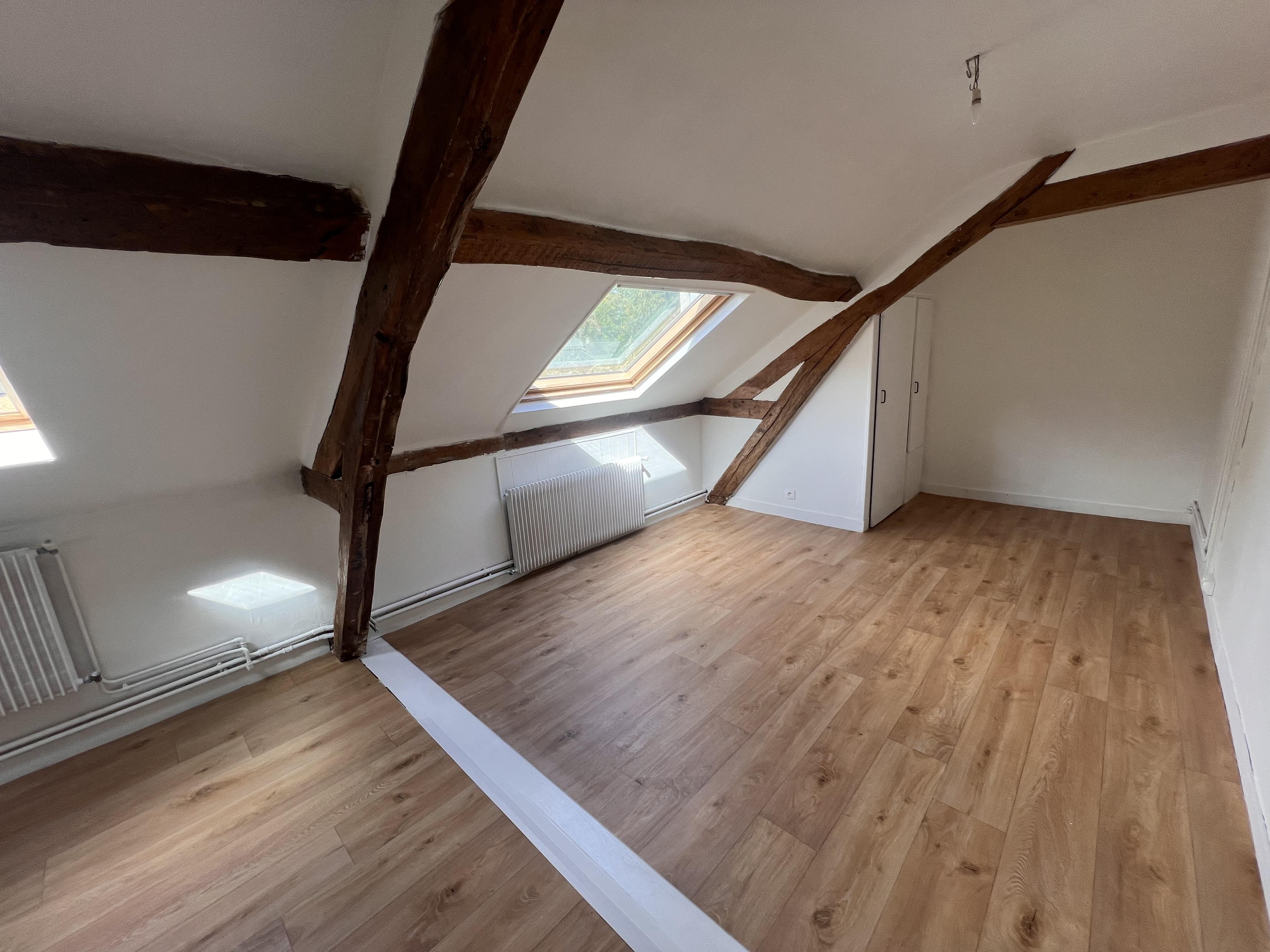 Maison 7 pièces 175 m² · à Pierrefonds · 175 m² · 327 000 €
