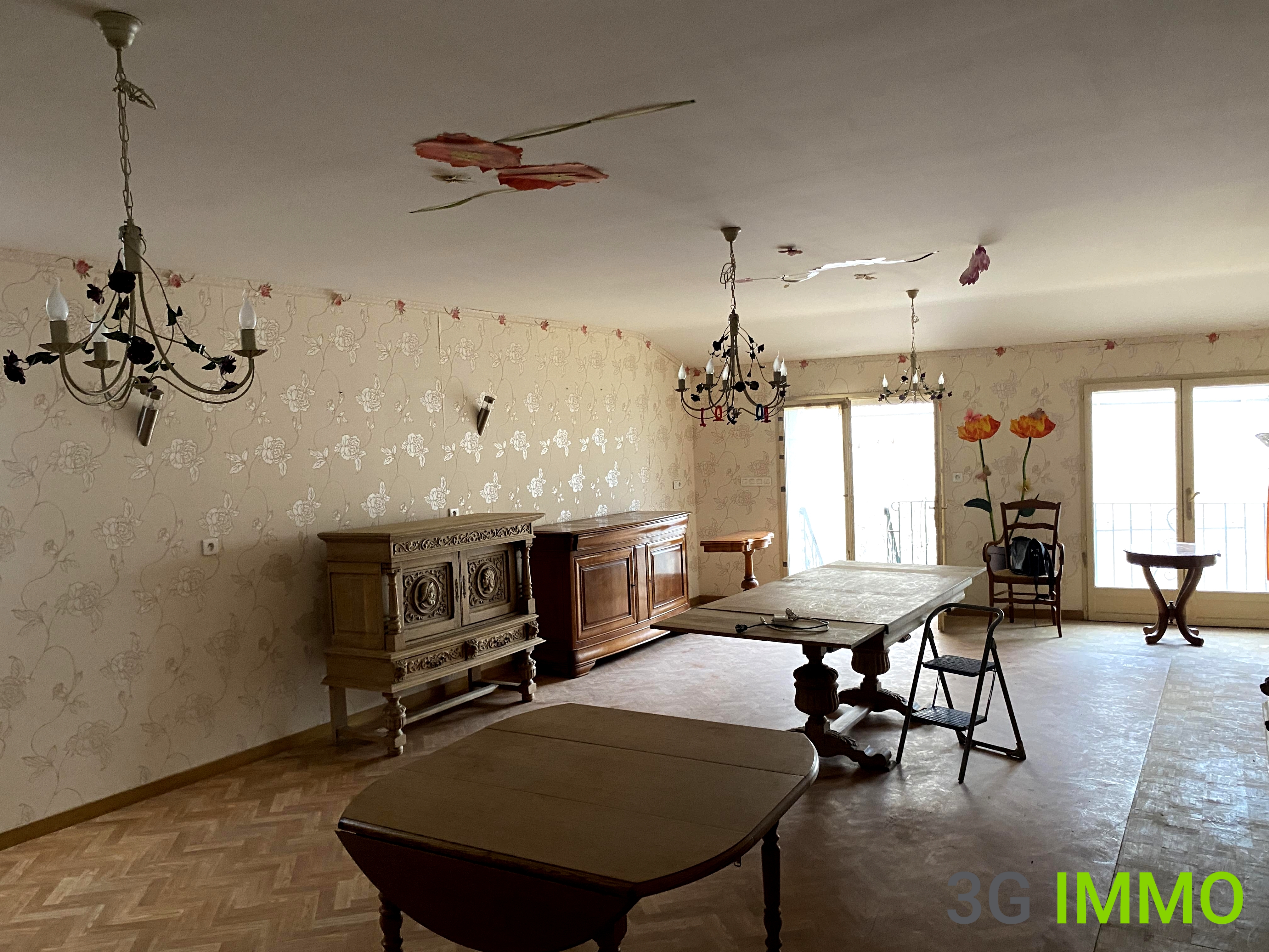 Maison 8 pièces 254 m² · à Bessan · 254 m² · 365 000 €
