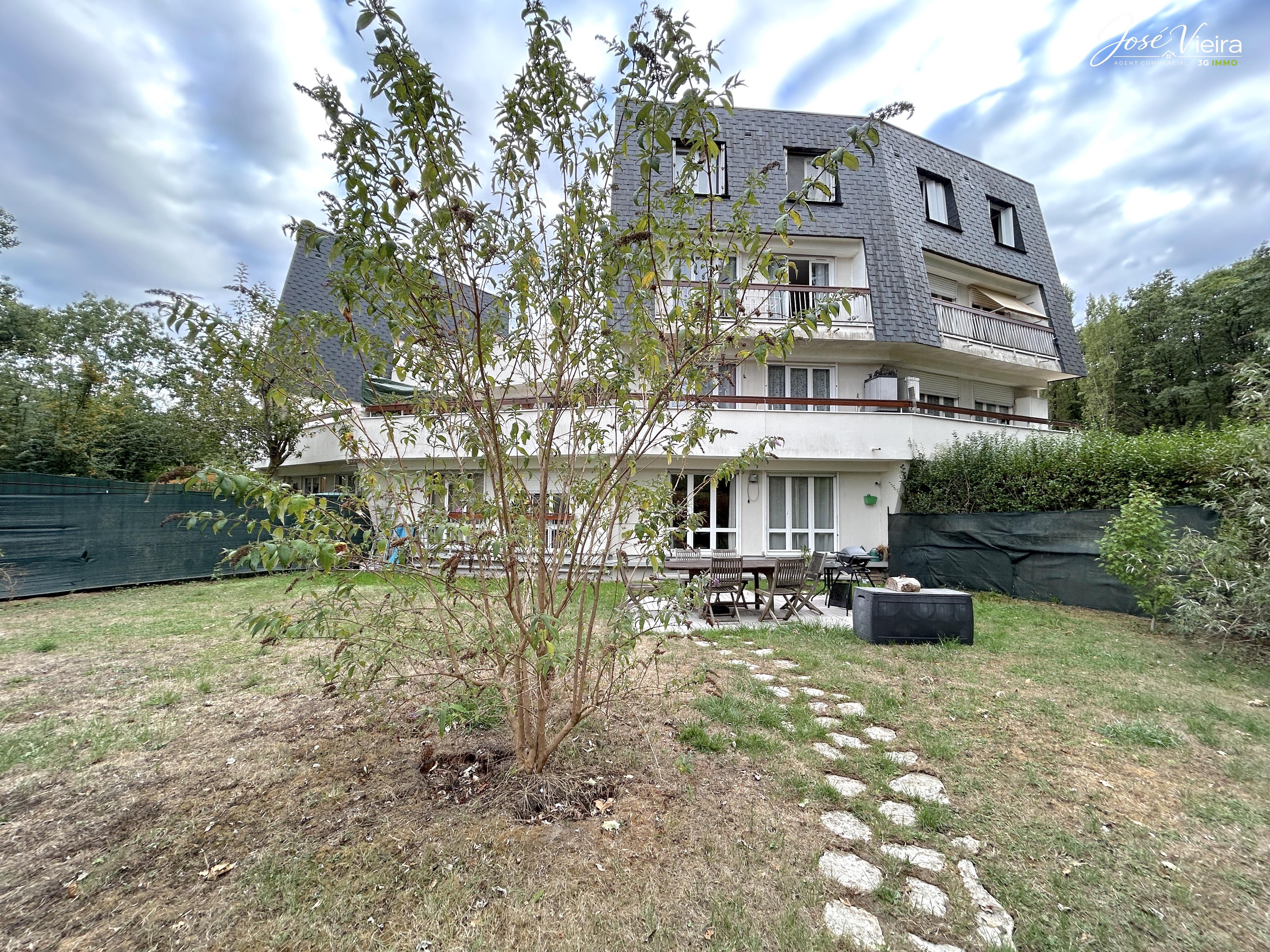 Appartement 4 pièces 94 m² · à Coubron · 94 m² · 252 000 €