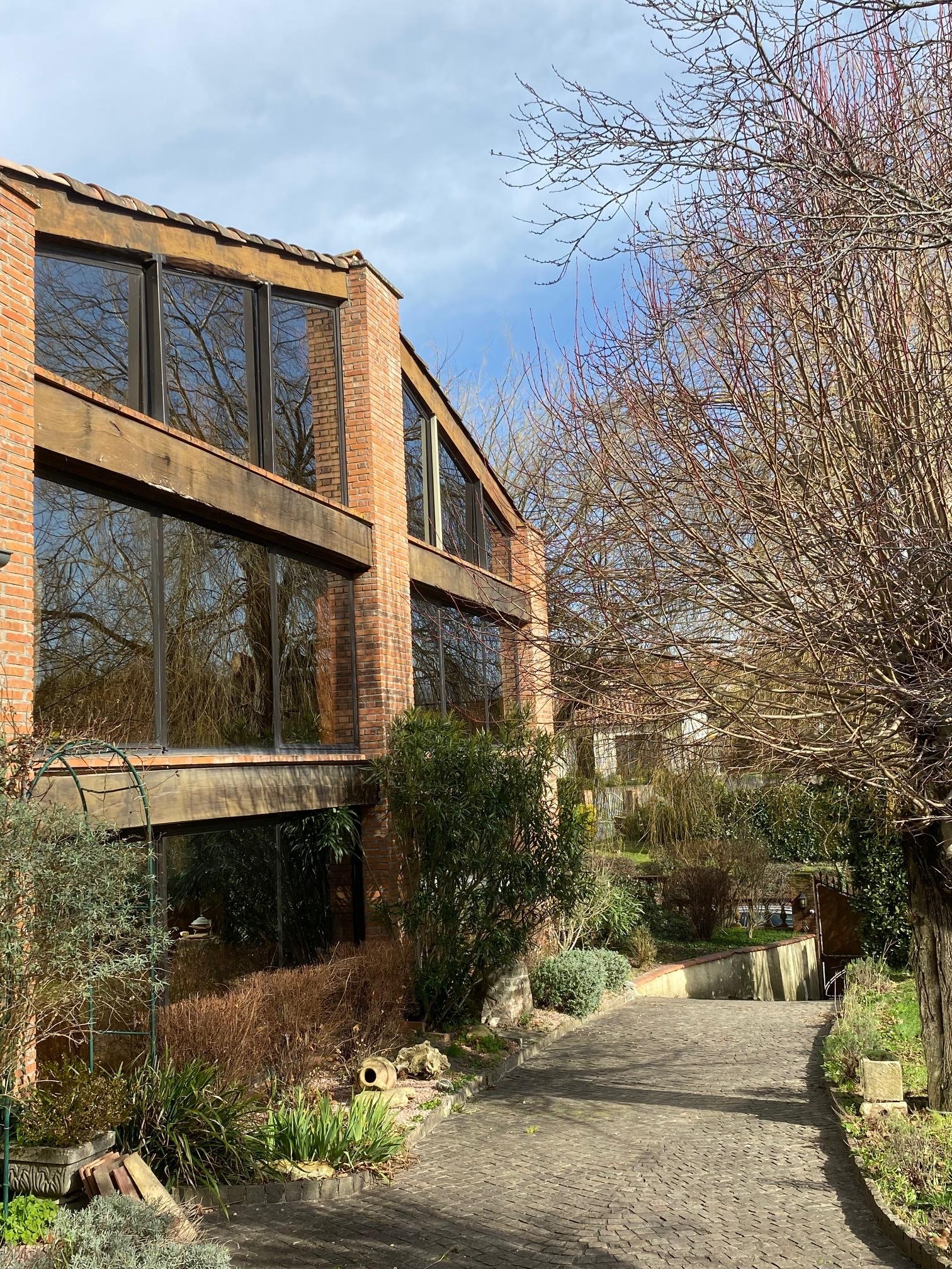 Maison 5 pièces 128 m² · à Ayguesvives · 128 m² · 468 000 €