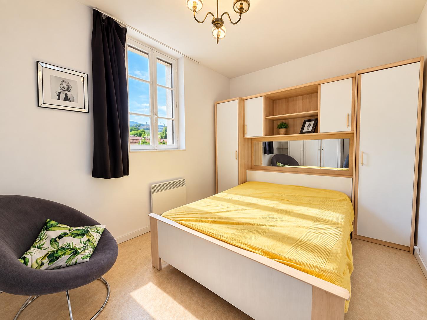 Appartement 2 pièces 30 m² · à Saint-Chinian · 29,6 m² · 50 000 €