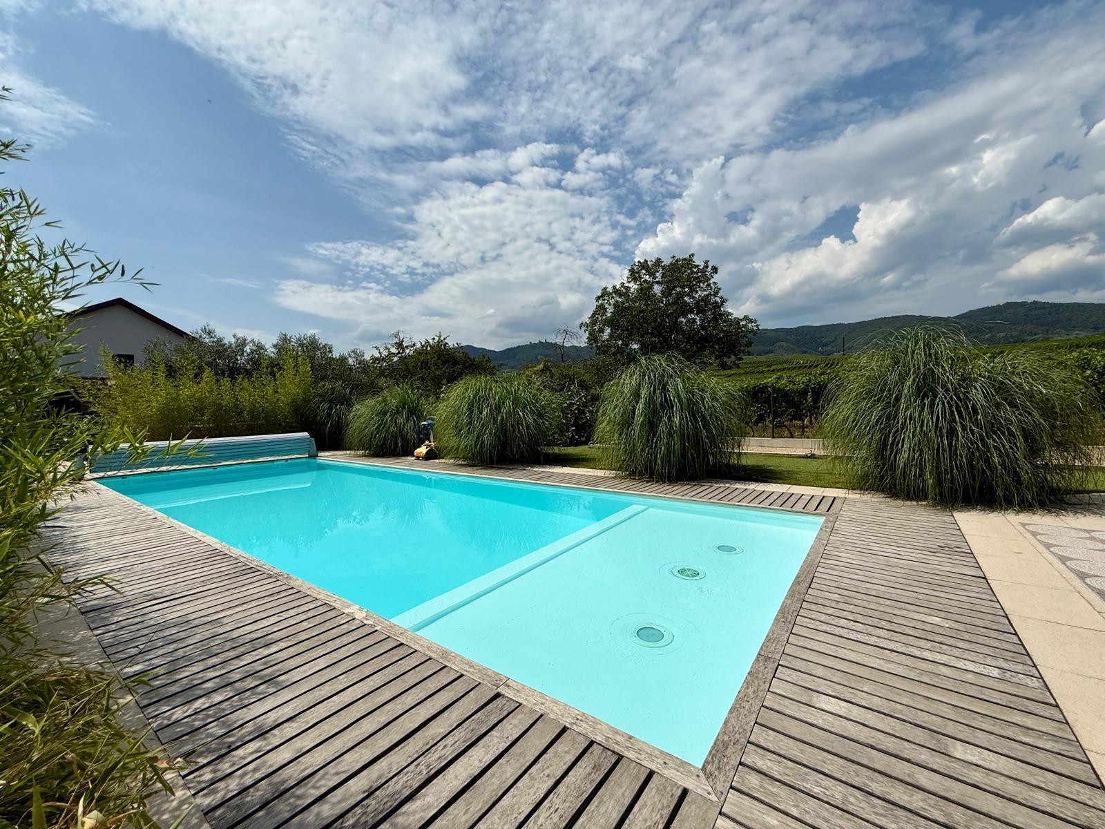 Maison 7 pièces 248 m² · à Eguisheim · 248 m² · 1 071 200 €