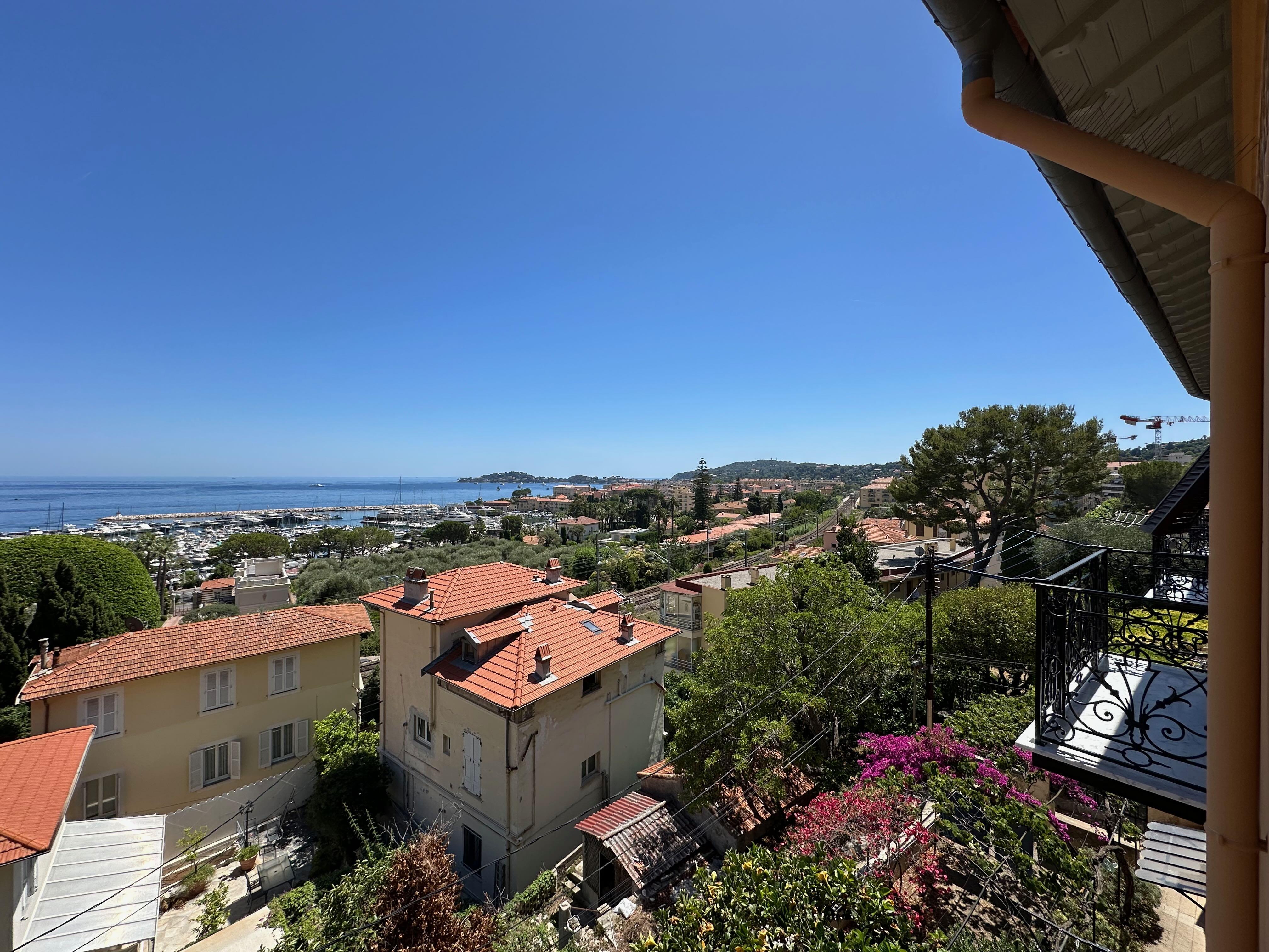 Appartement 3 pièces 64 m² · à Beaulieu-sur-Mer · 64 m² · 404 250 €
