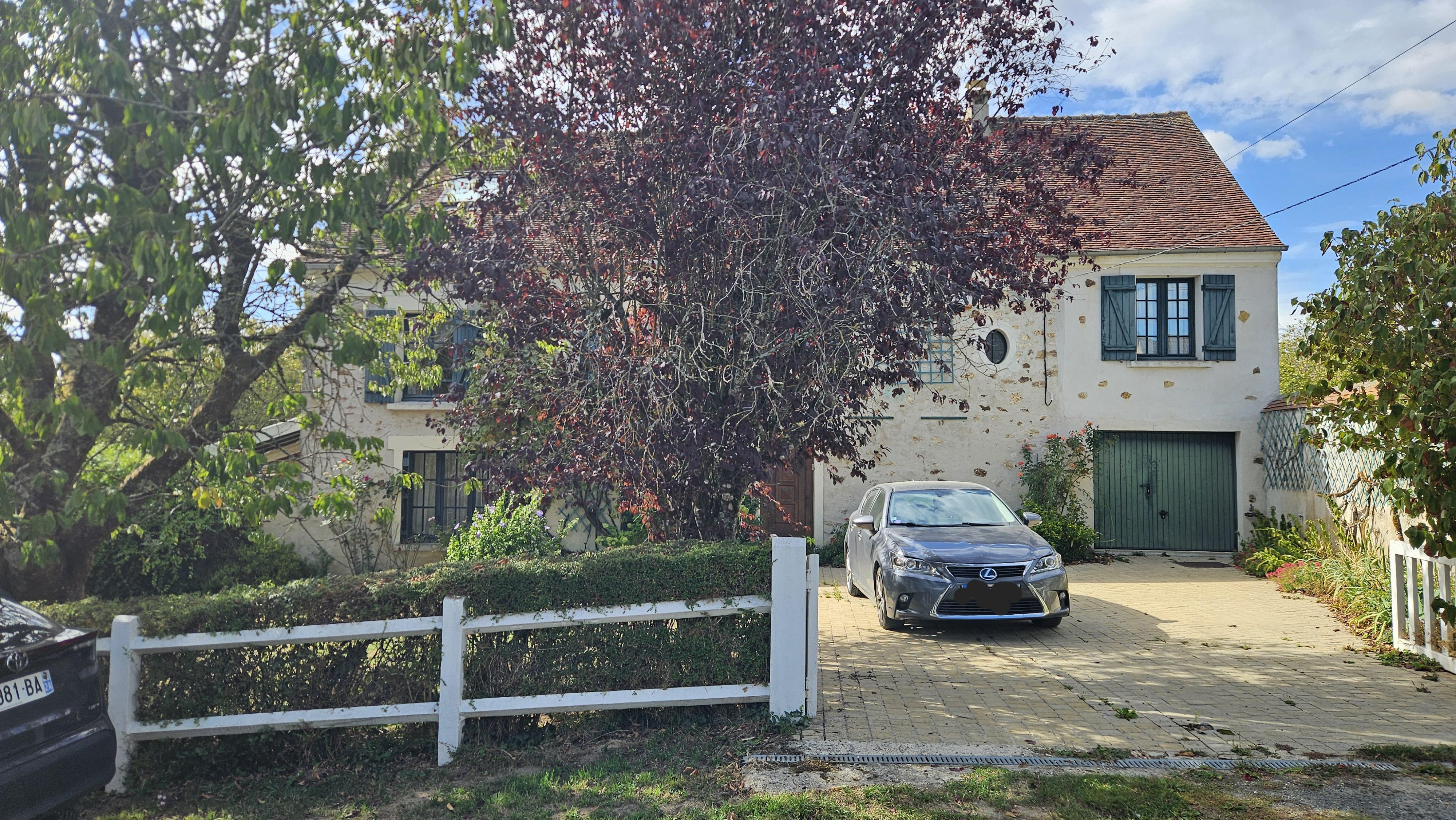 Maison 9 pièces 203 m² · à Sablonnières · 203 m² · 416 000 €