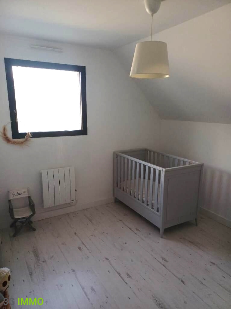 Maison 5 pièces 157 m² · à Tinténiac · 157,2 m² · 329 363 €