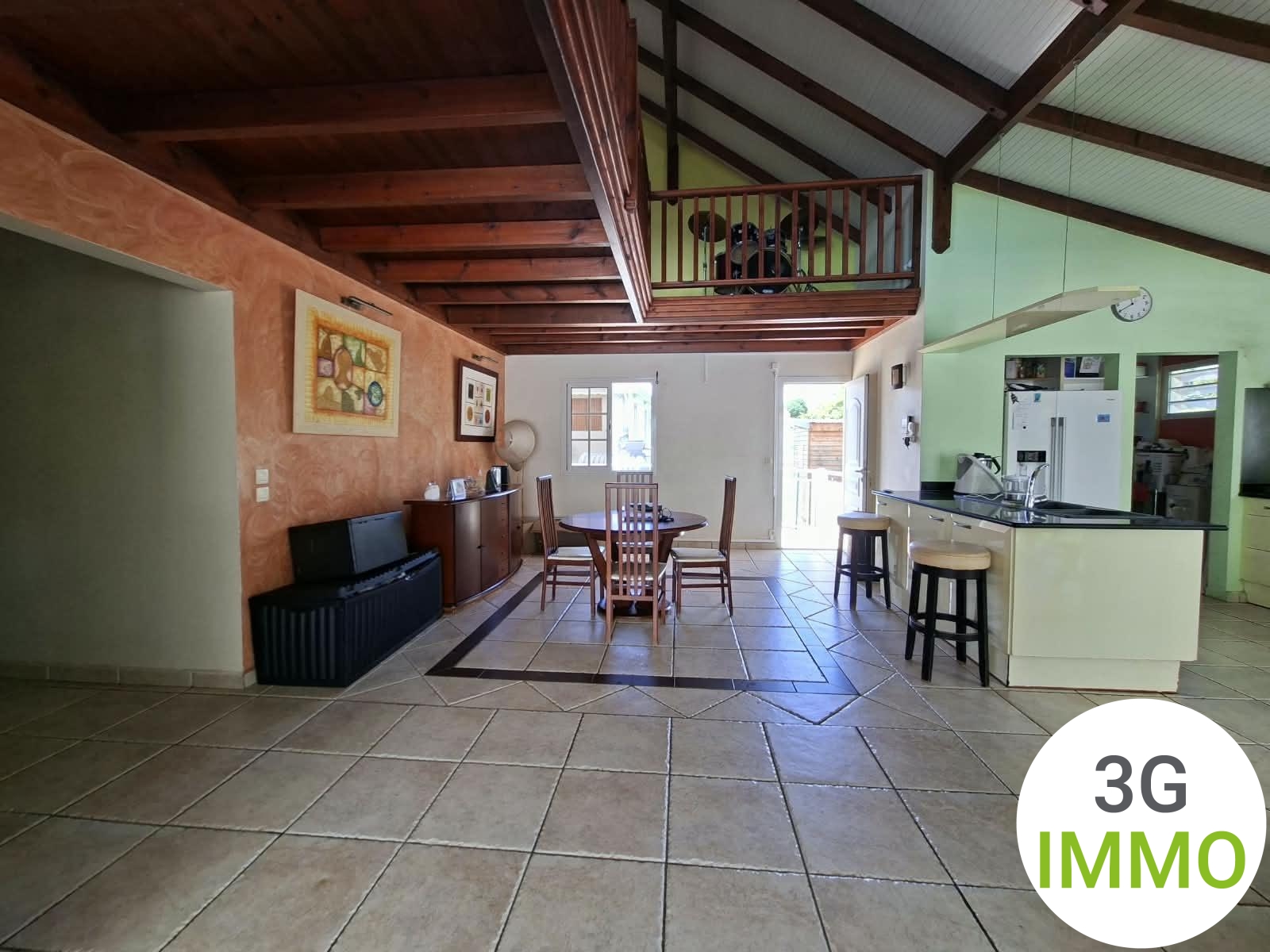 Maison 5 pièces 128 m² · à Baie-Mahault · 128 m² · 682 500 €