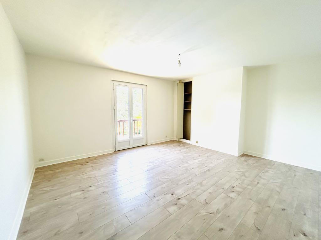 Maison 6 pièces 122 m² · à Châtellerault · 122 m² · 199 990 €