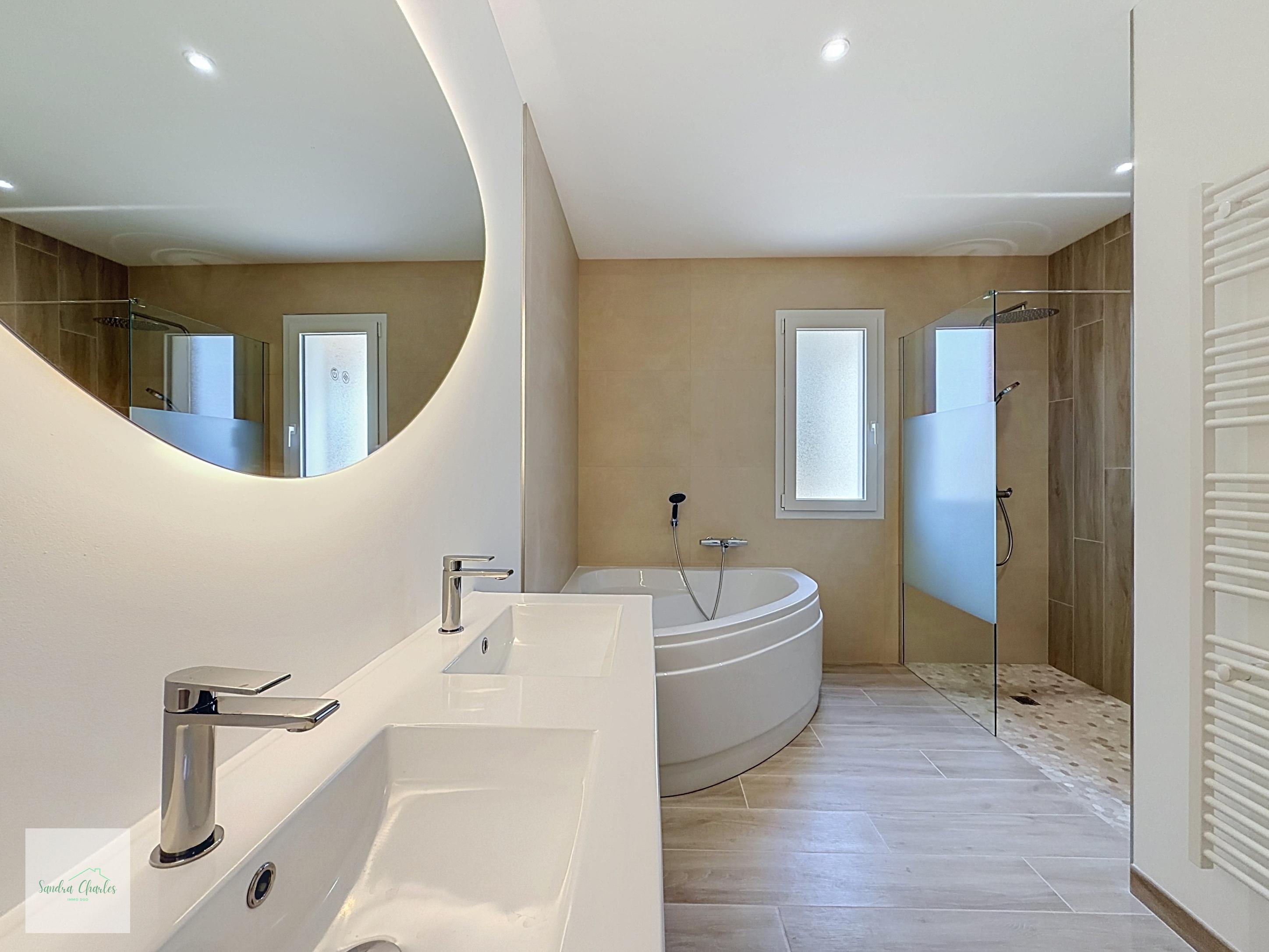 Maison 104 m² · à Saint-Aignan · 104 m² · 235 000 €