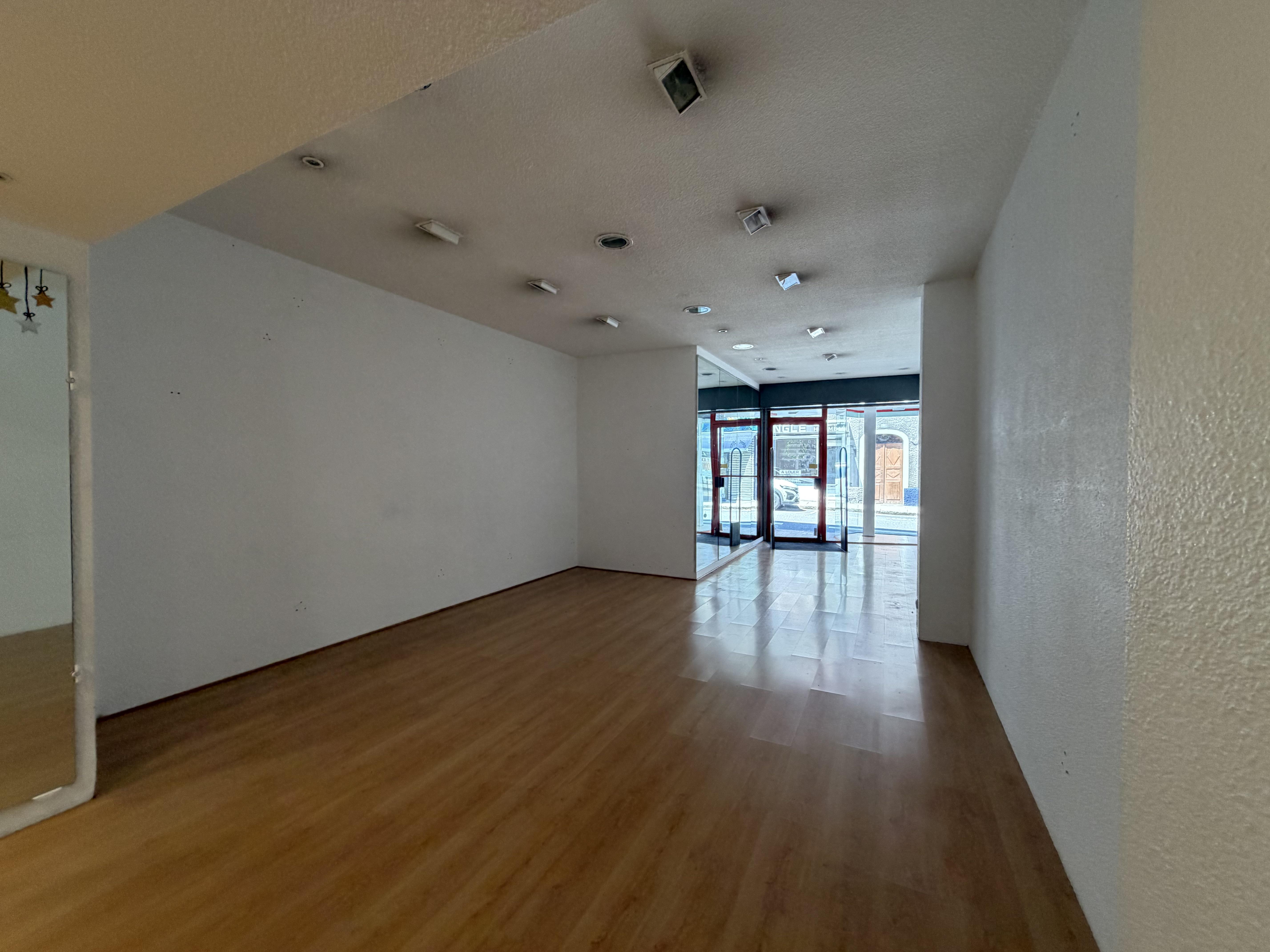 Local commercial 78 m² · à Sallanches · 78 m² · 140 000 €