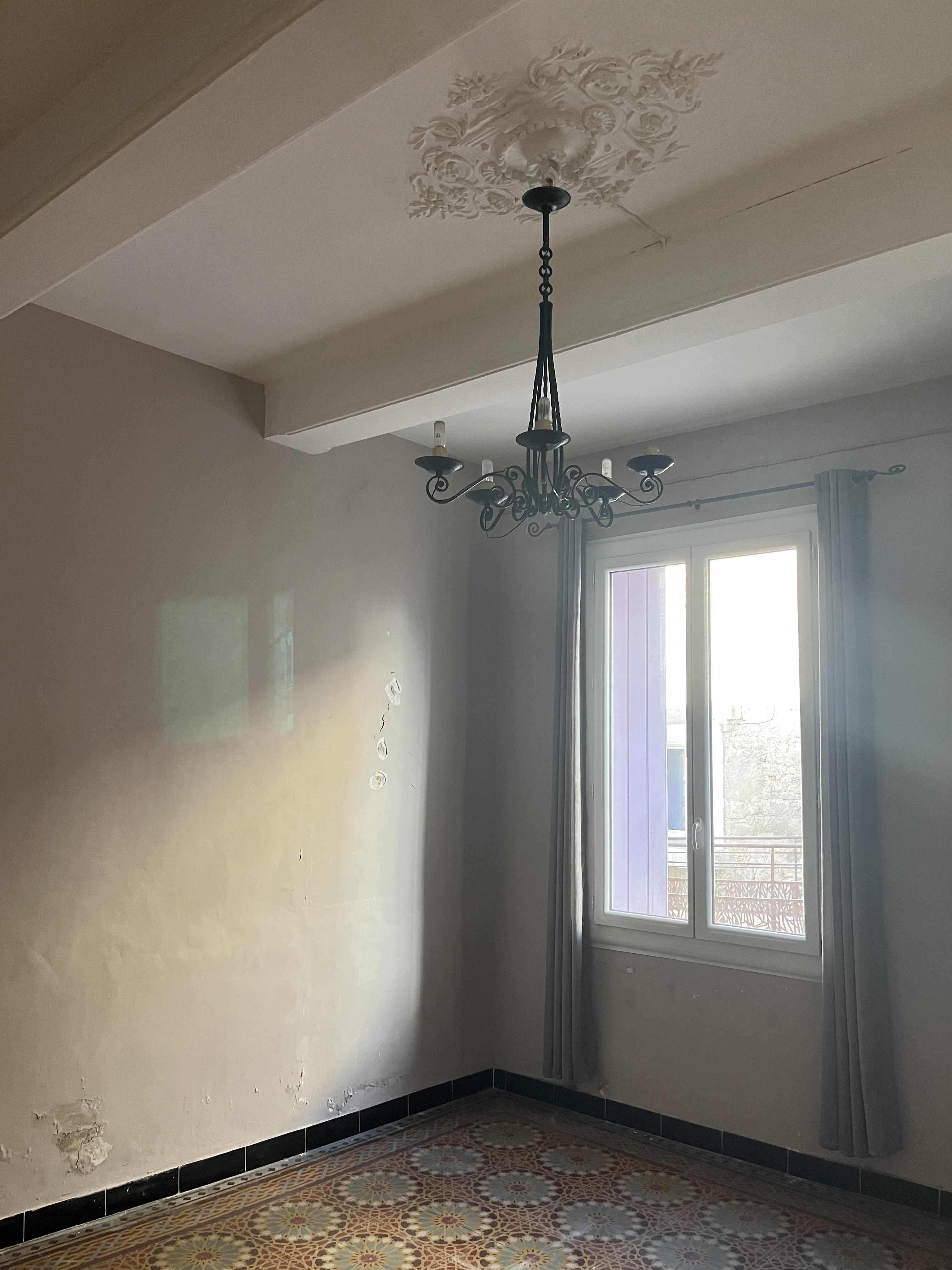 Maison 6 pièces 138 m² · à Nissan-lez-Enserune · 138 m² · 137 000 €