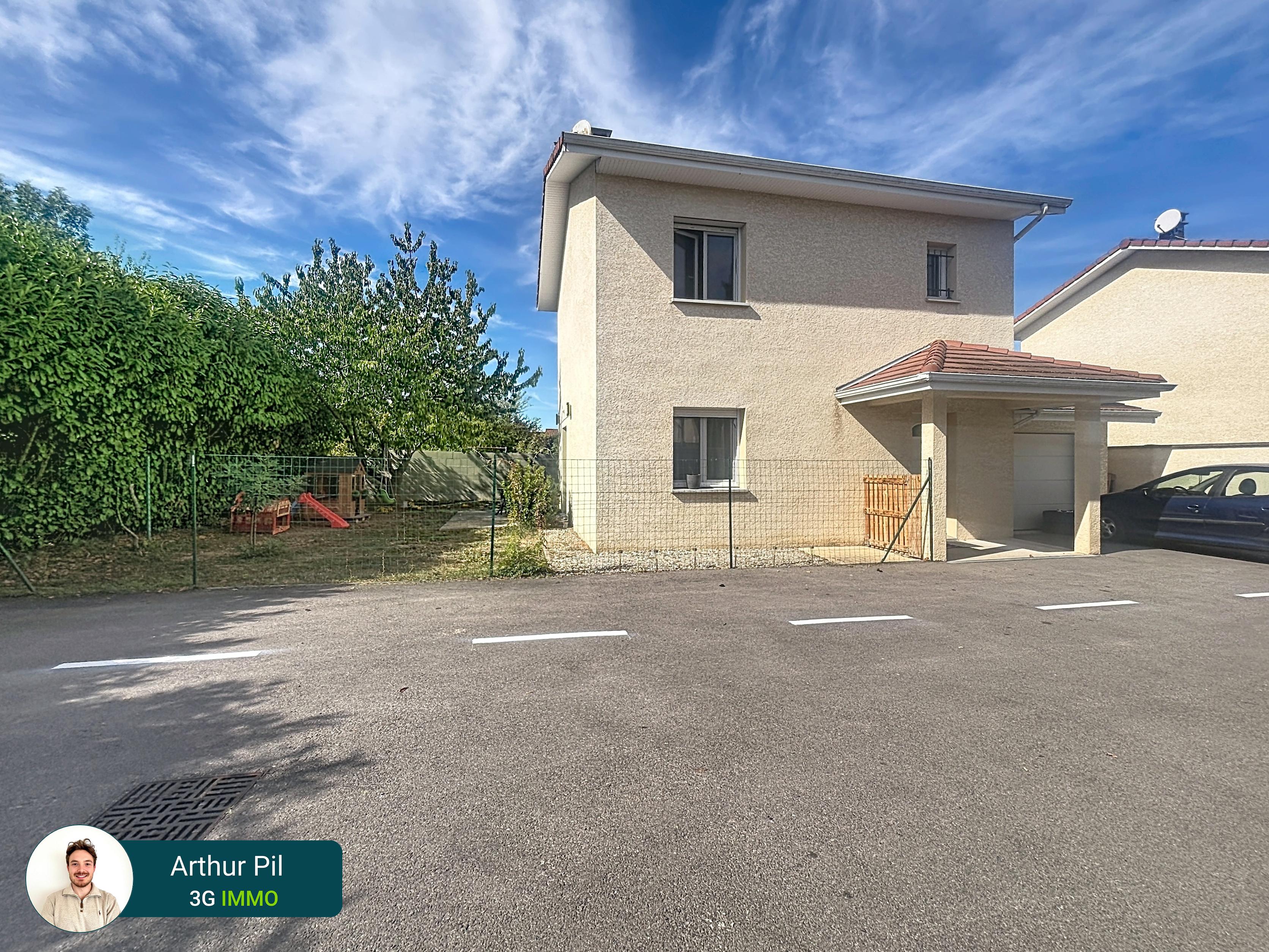 Maison 4 pièces 83 m² · à Saint-Siméon-de-Bressieux · 83 m² · 229 000 €