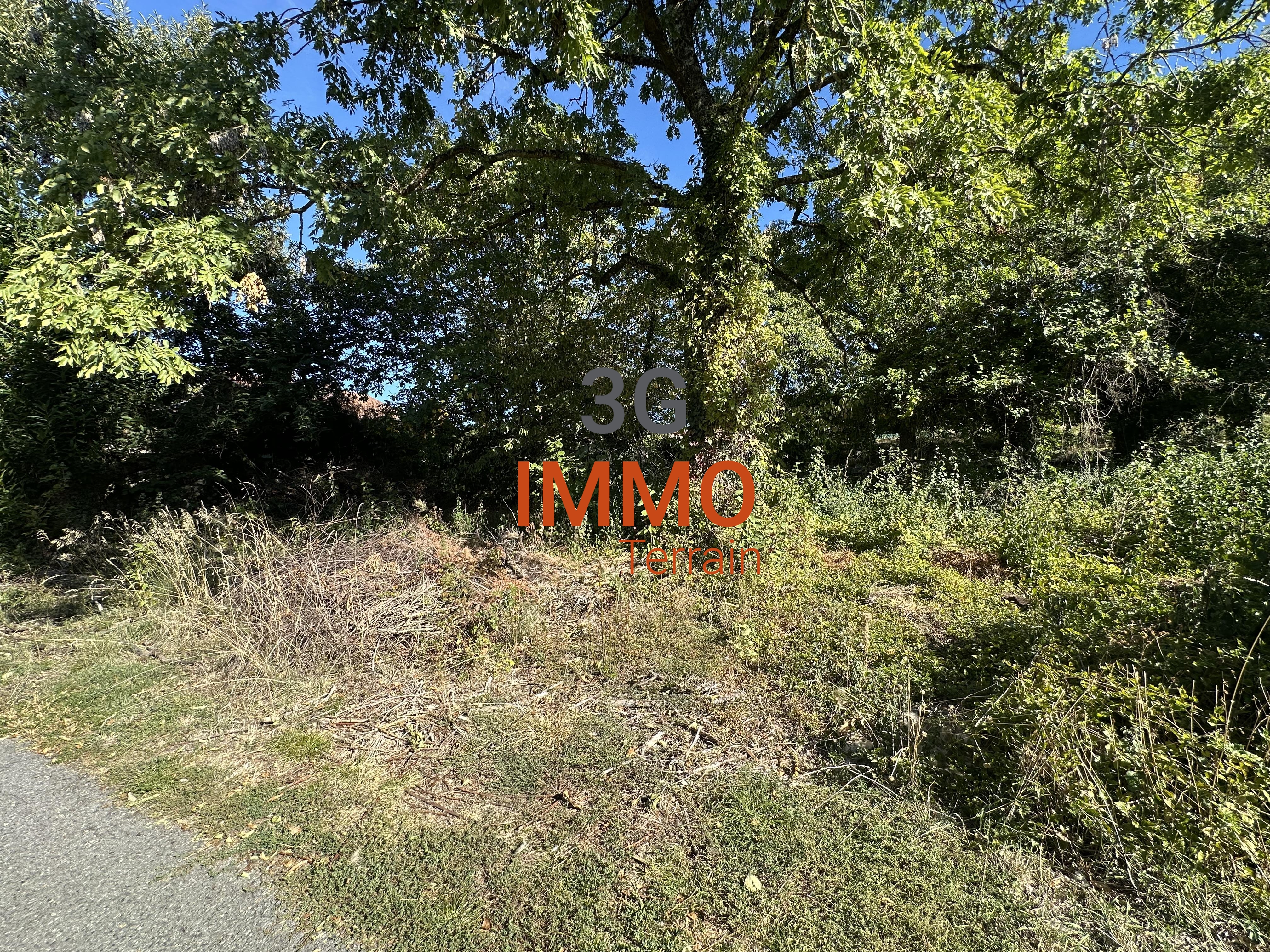 Terrain 92 m² · à Fillinges · 92 m² · 185 000 €